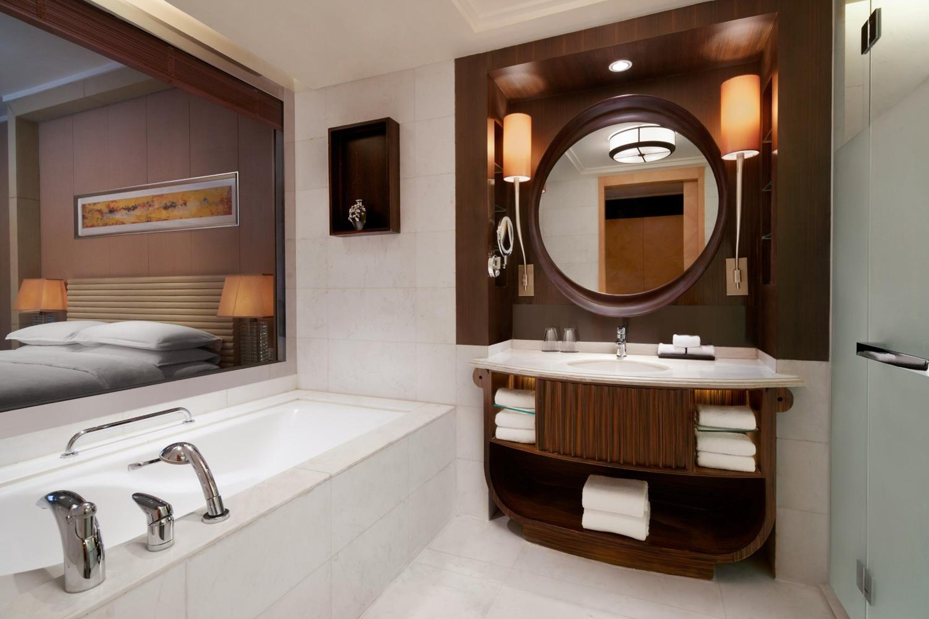 Deluxe Twin Room, Guest room, 2 Twin/Single Bed(s) - Photo 3