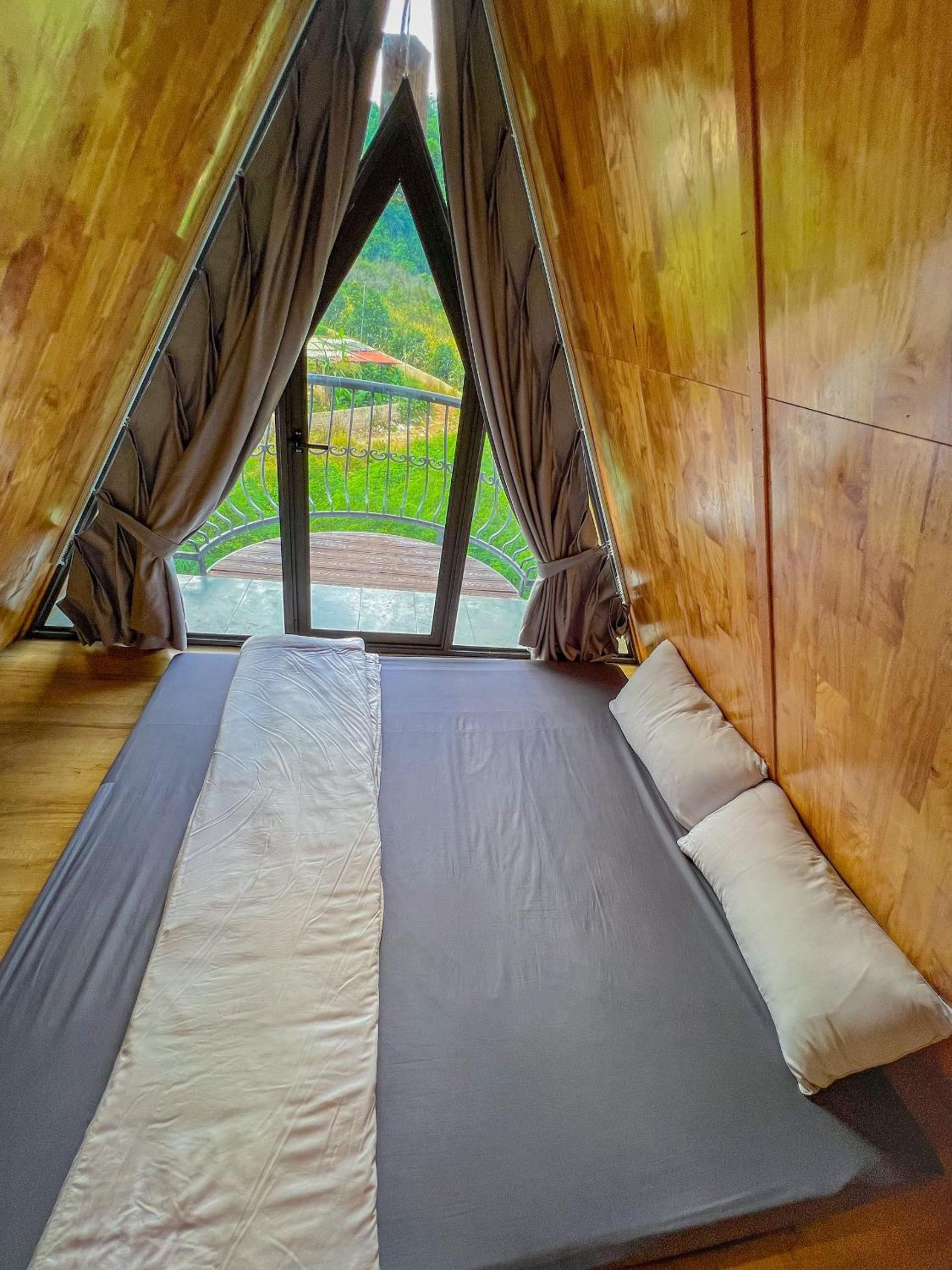 Double Room with Private Bathroom - Photo 26