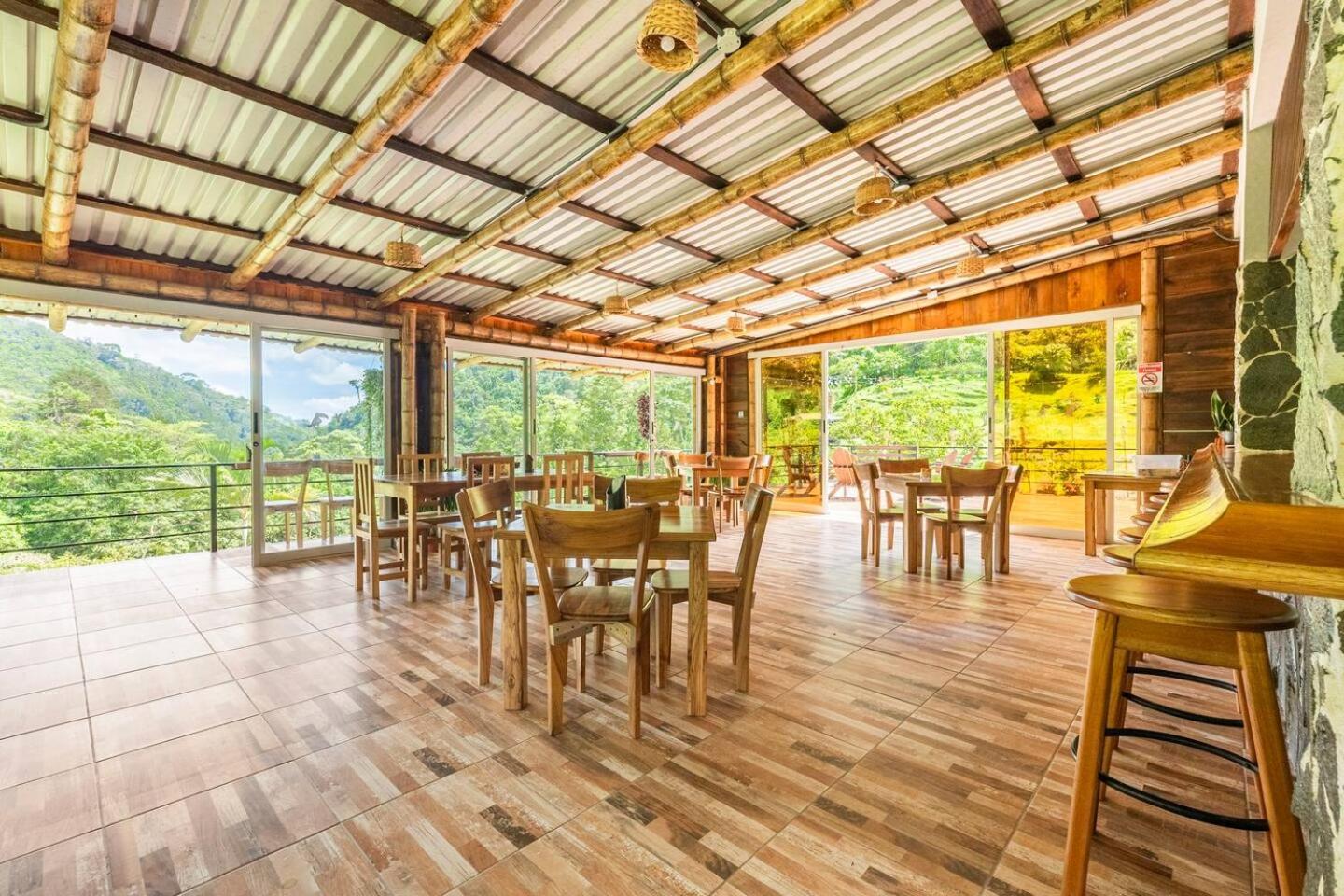 Superior Chalet - Photo 15