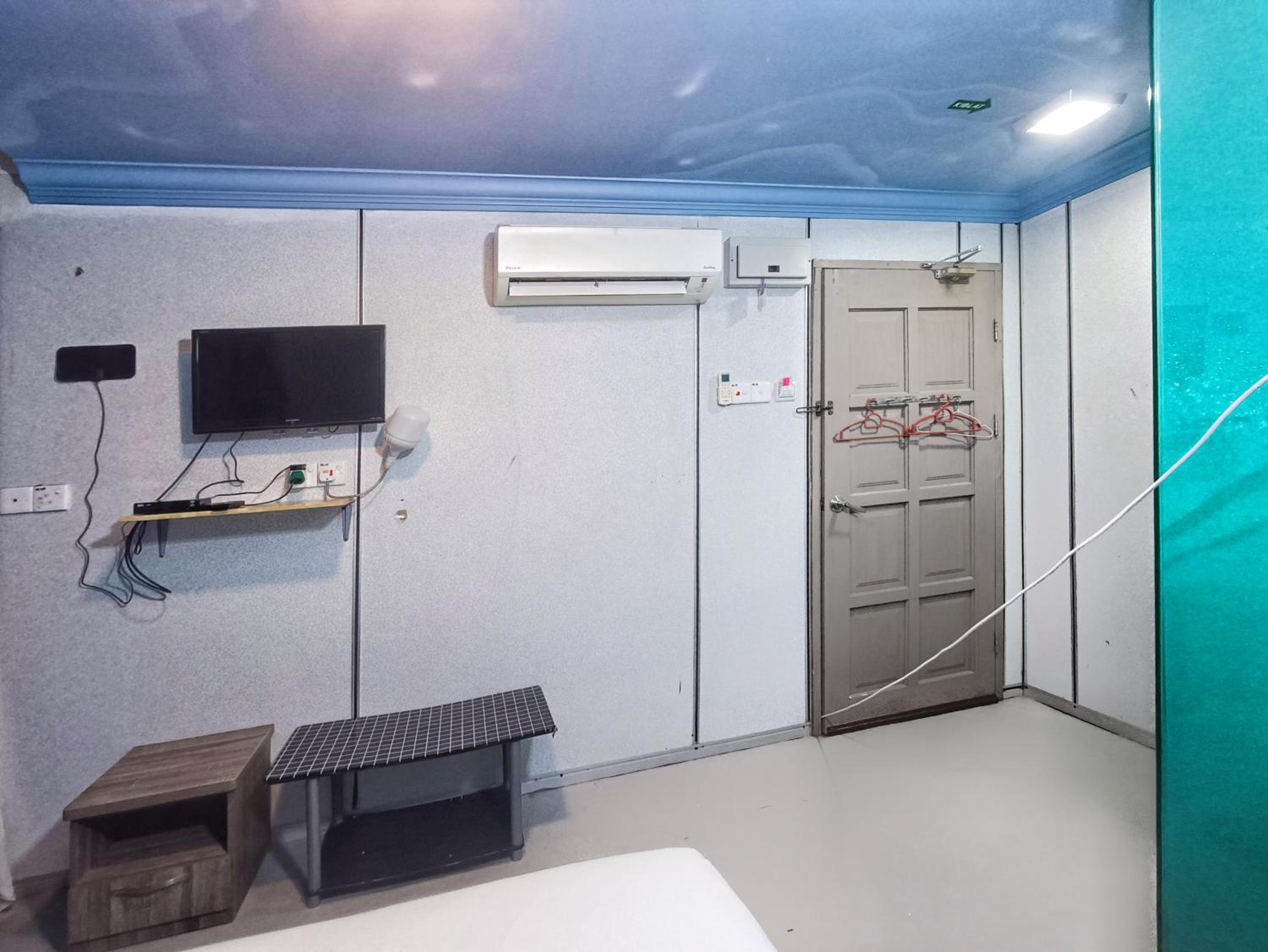 Deluxe Twin Room - Photo 7