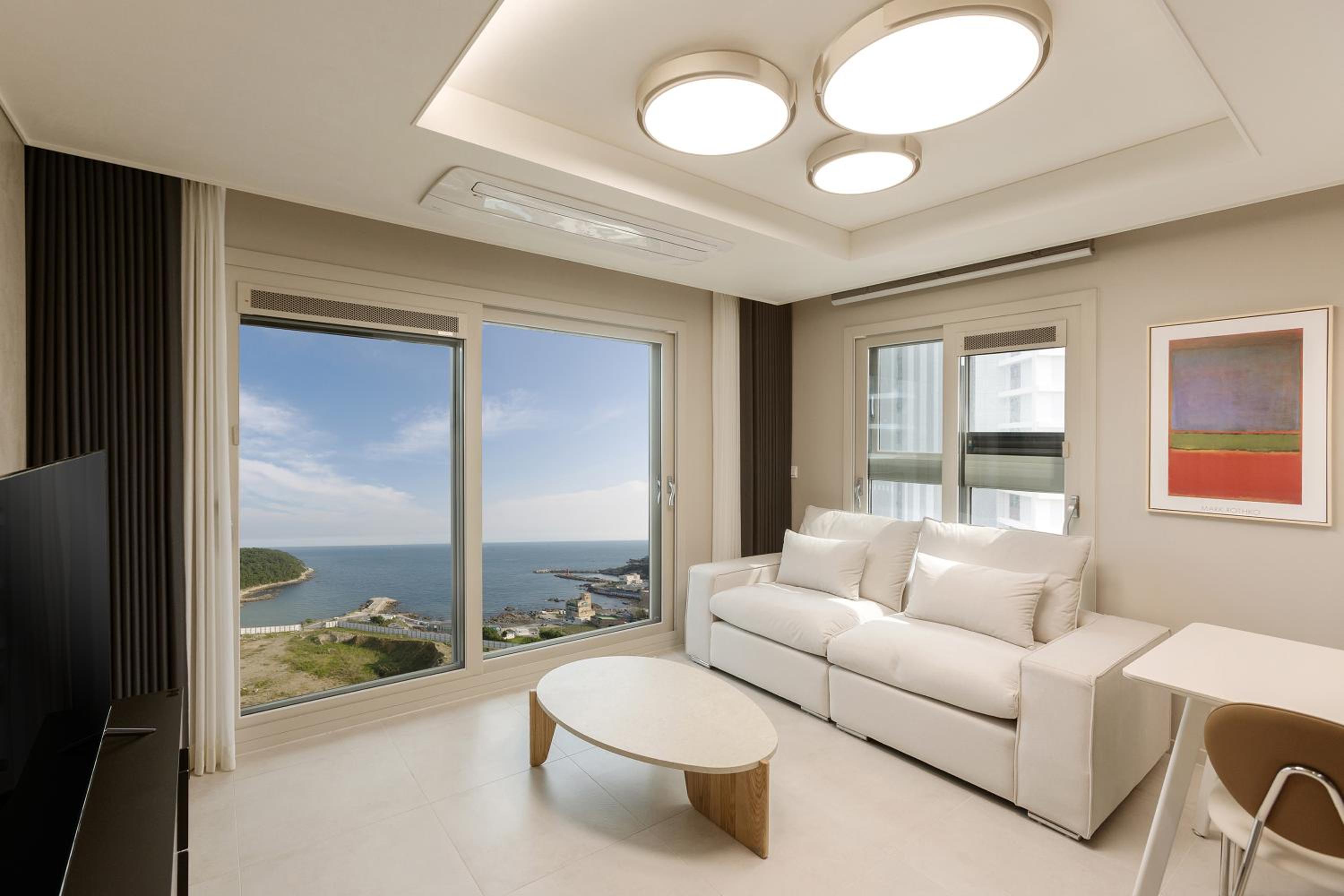 Partial Ocean Terrace Suite Three Room - Photo 1