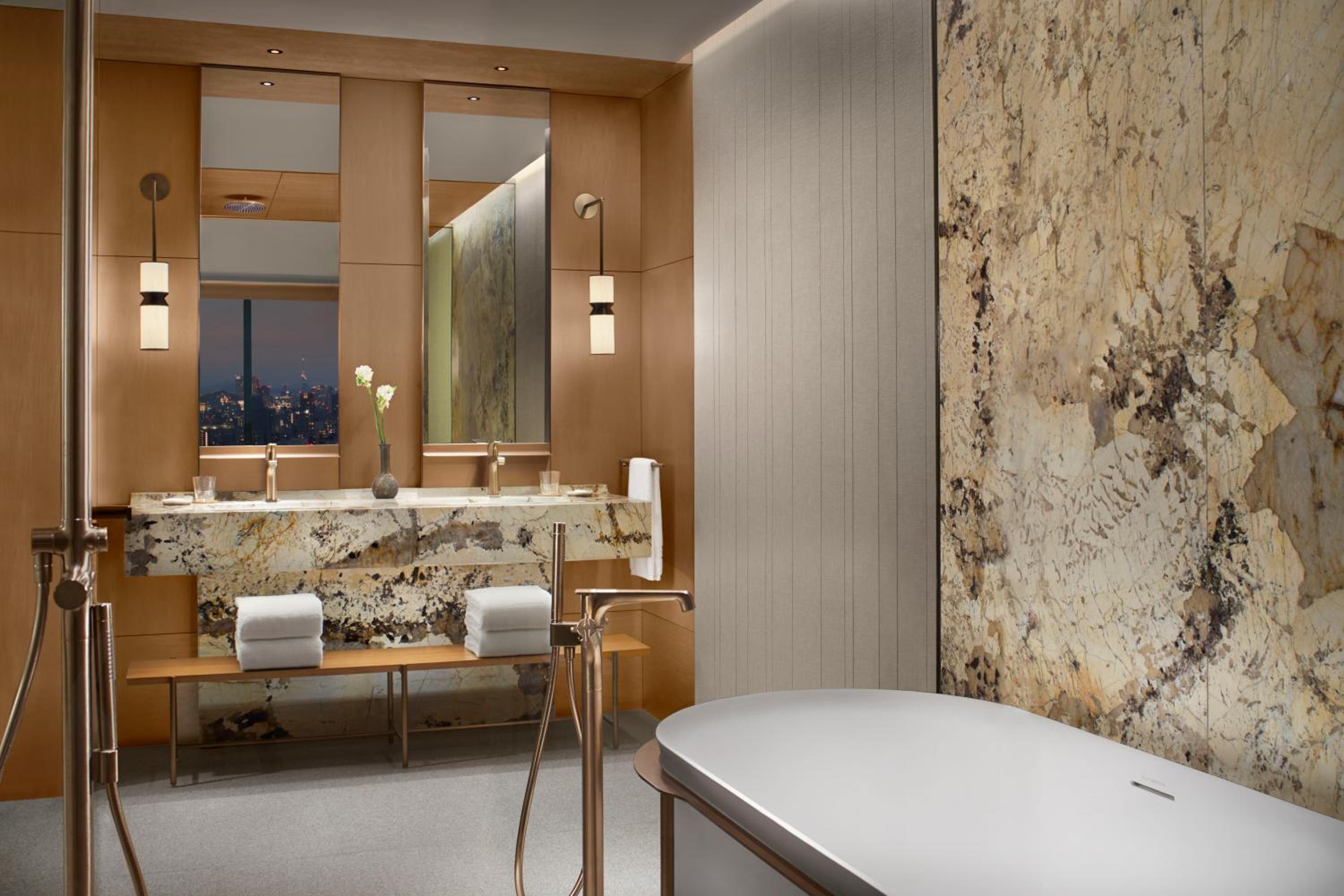 King Room with Skyline View - Photo 2