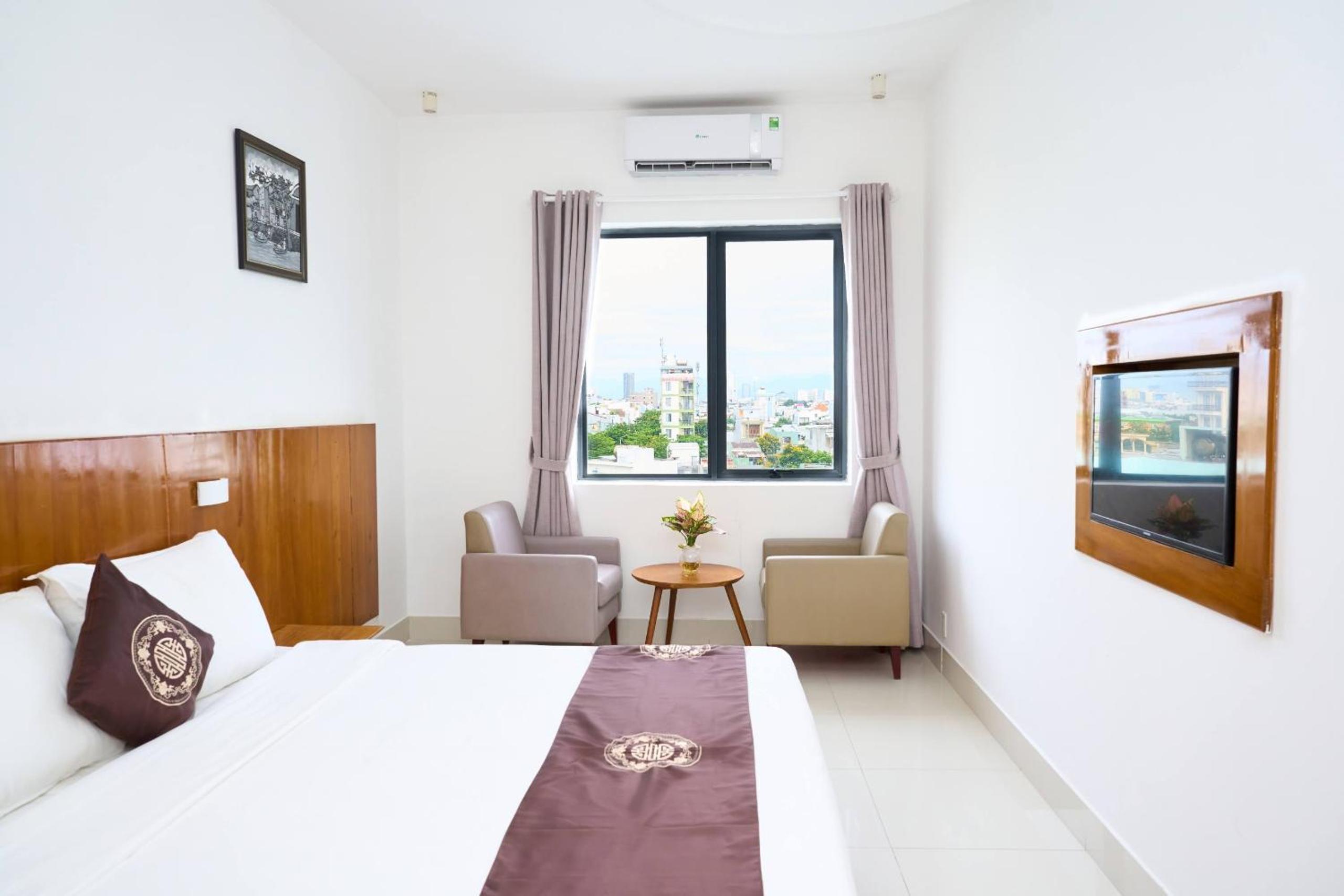 Superior Queen Room