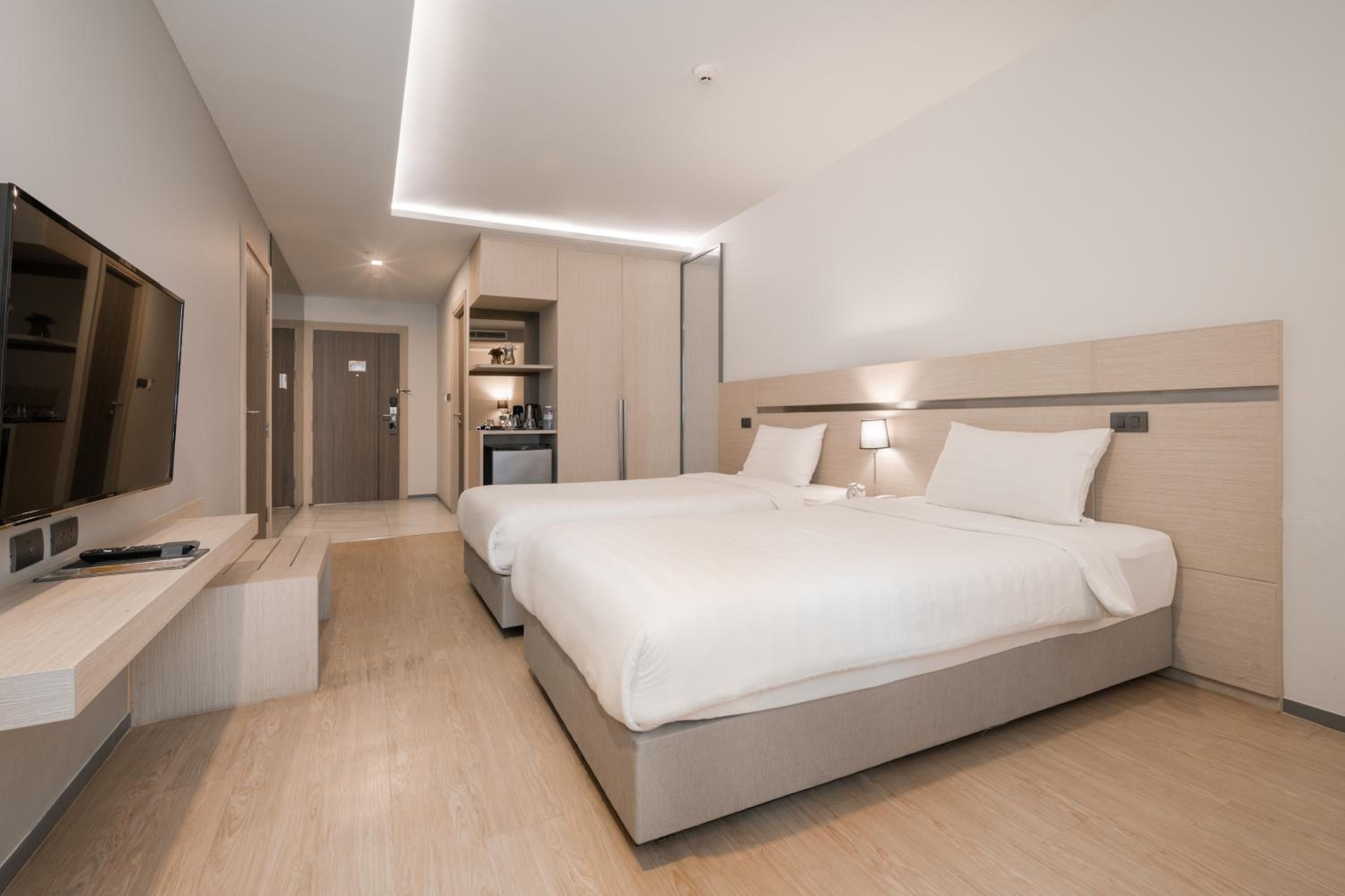 Superior Twin Room photo 2