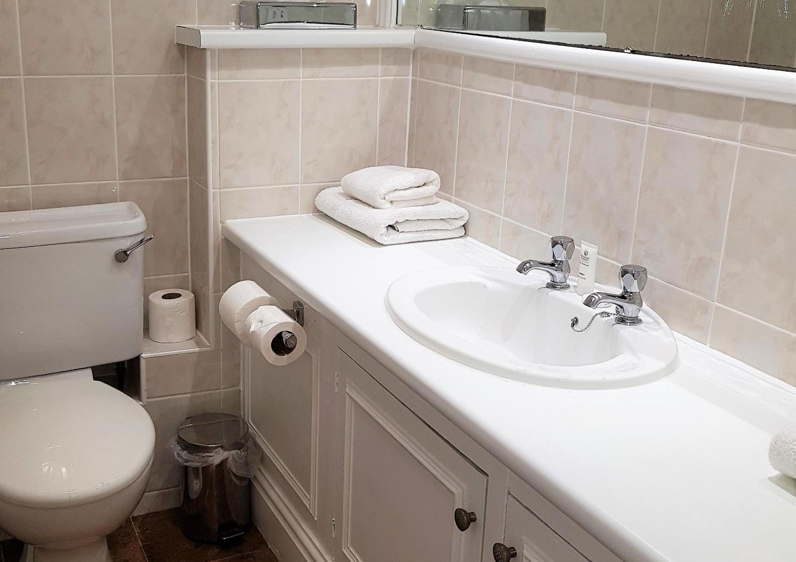 One Bedroom Apartment (Sleeps 3) - Photo 5