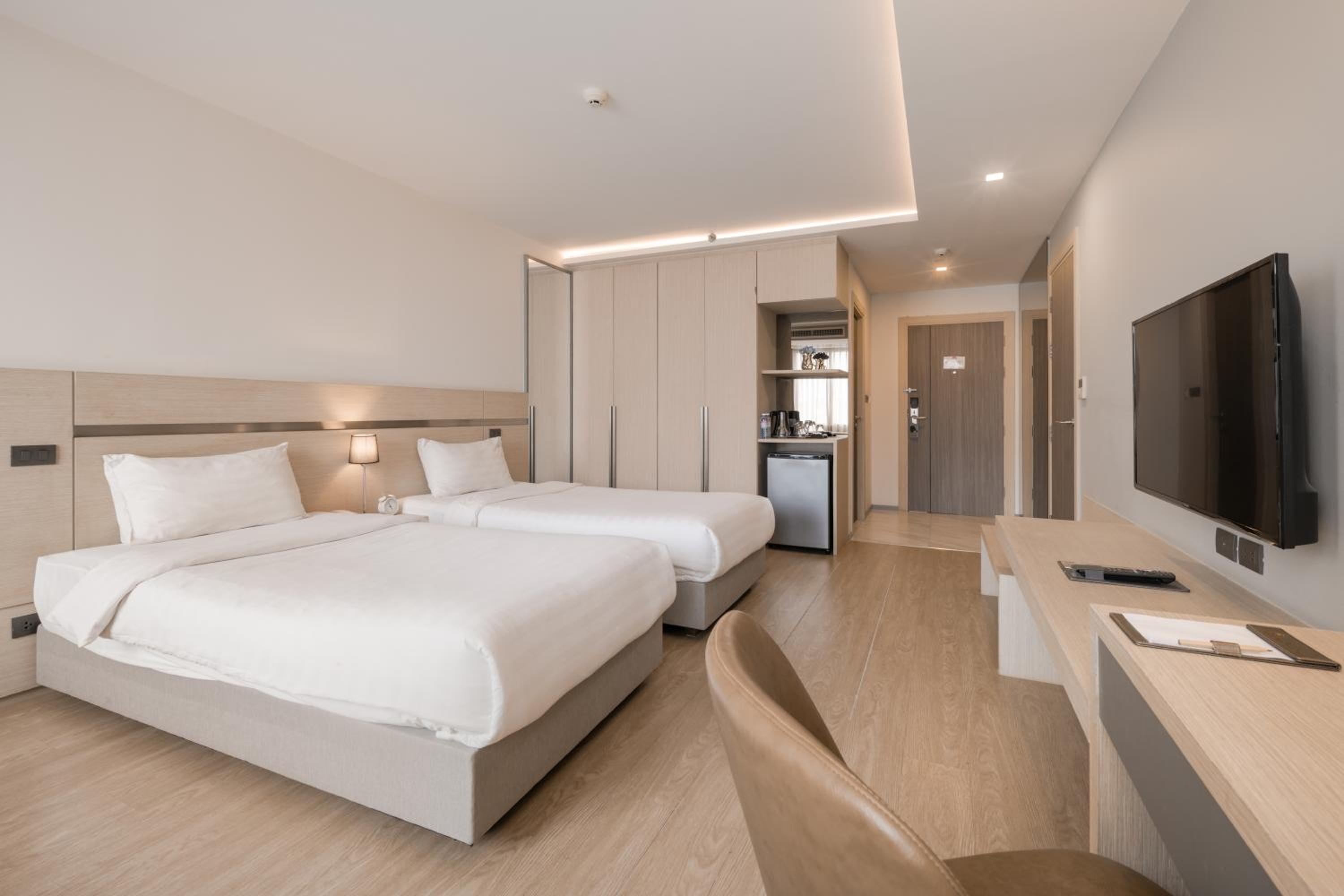 Deluxe Twin Room photo 1