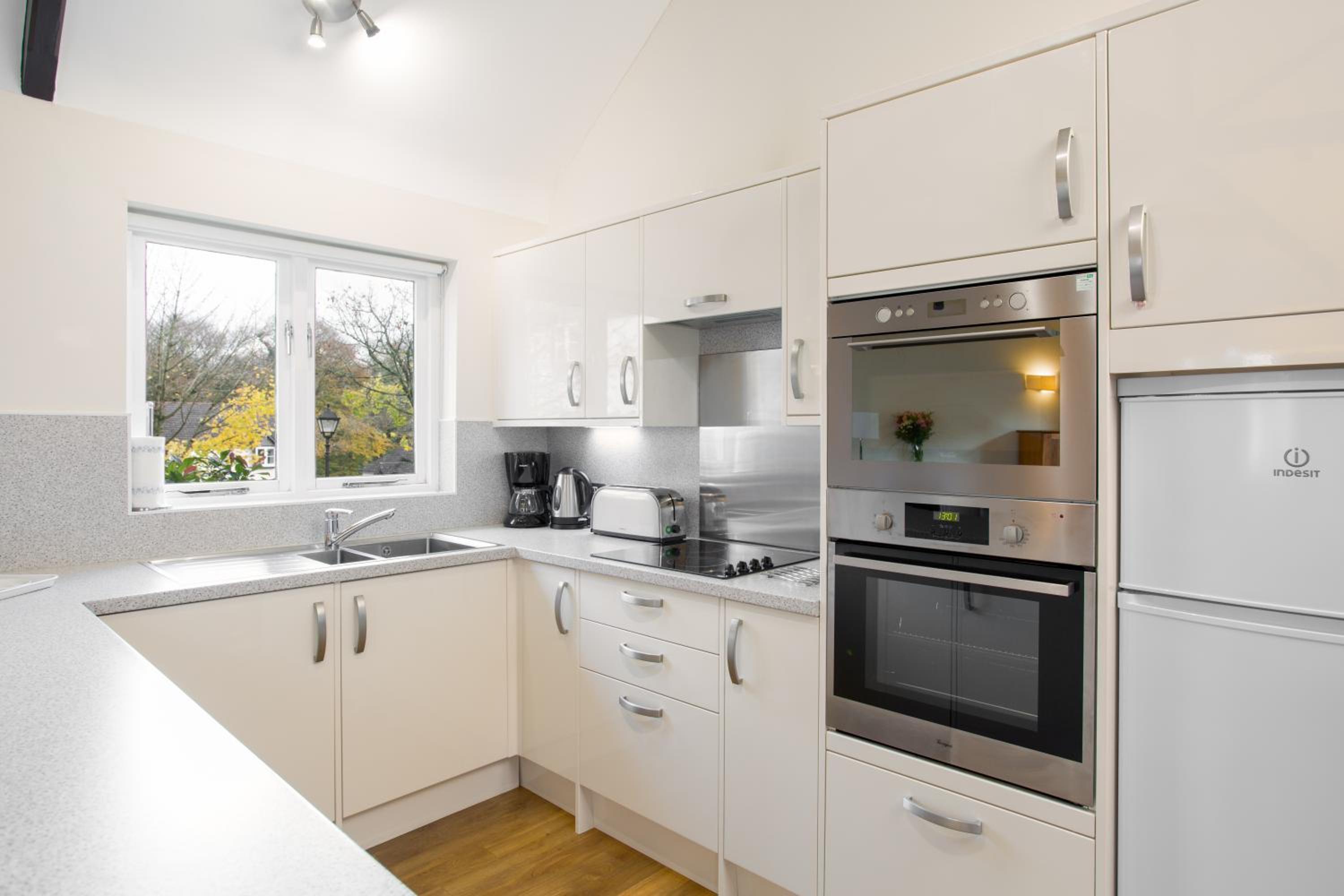 One Bedroom House (Sleeps 4)  - Photo 8