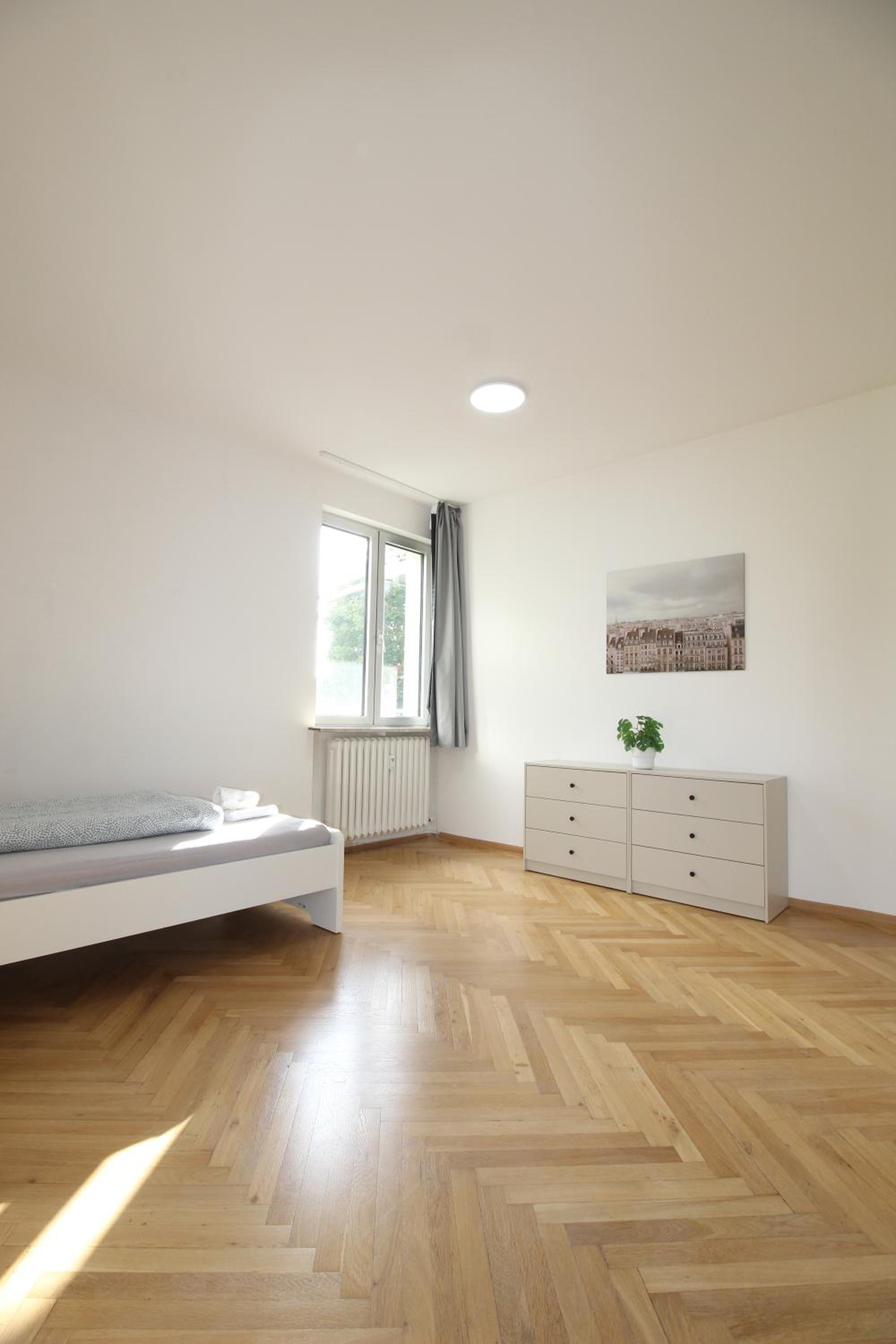 Three-Bedroom Apartment photo 2