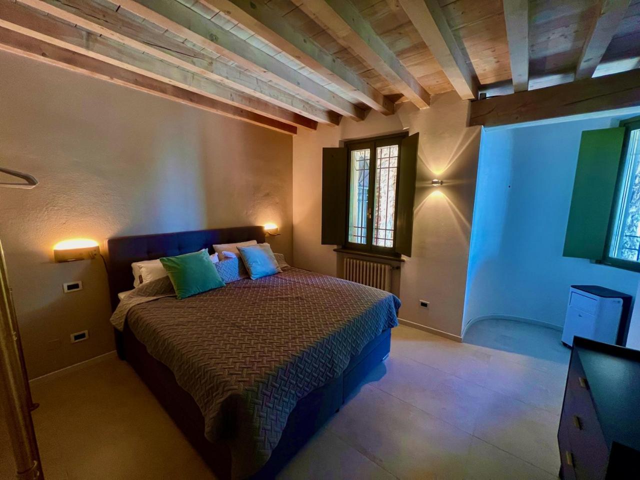 Villa photo 1