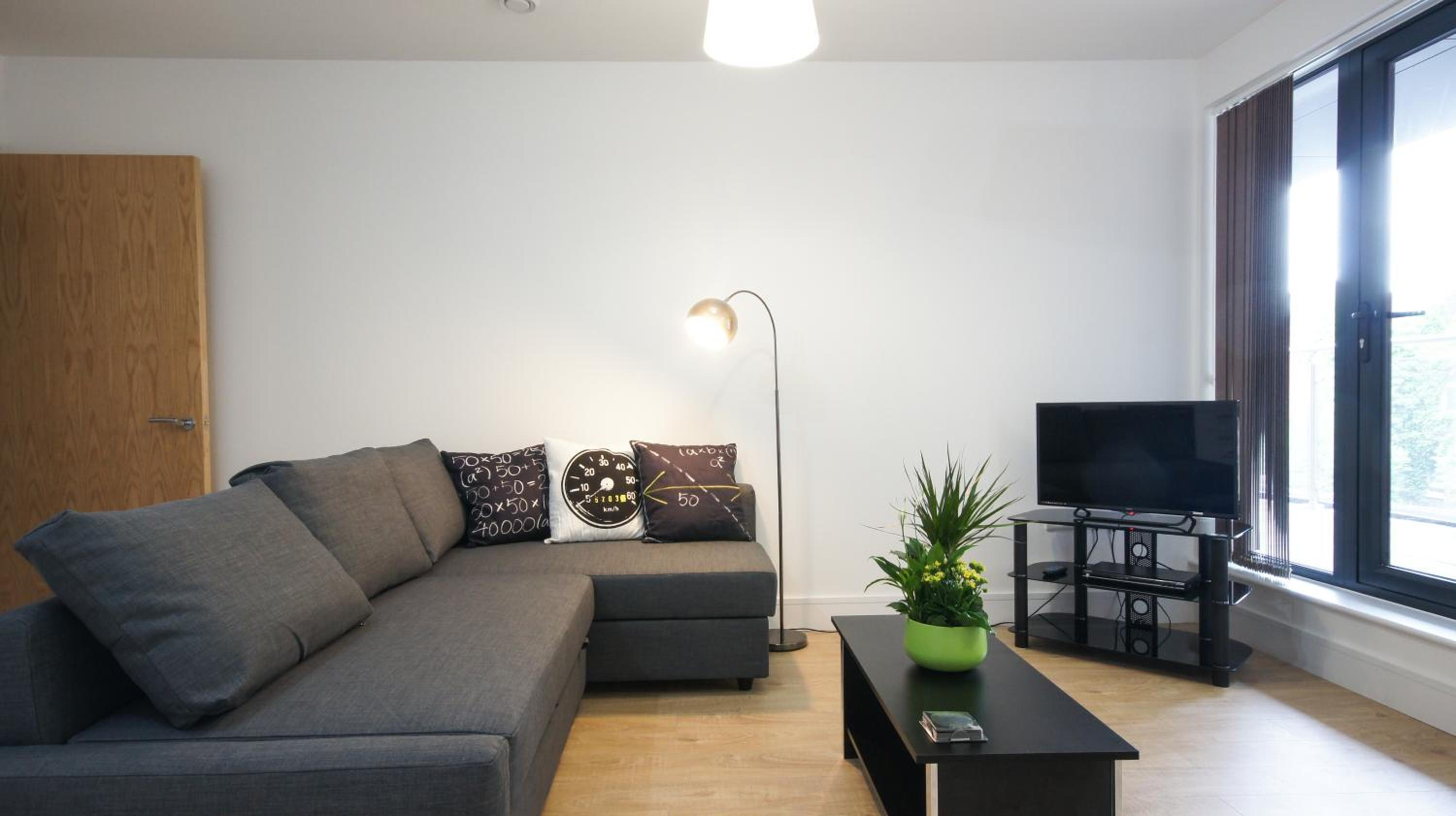 Superior Two-Bedroom Apartment photo 1