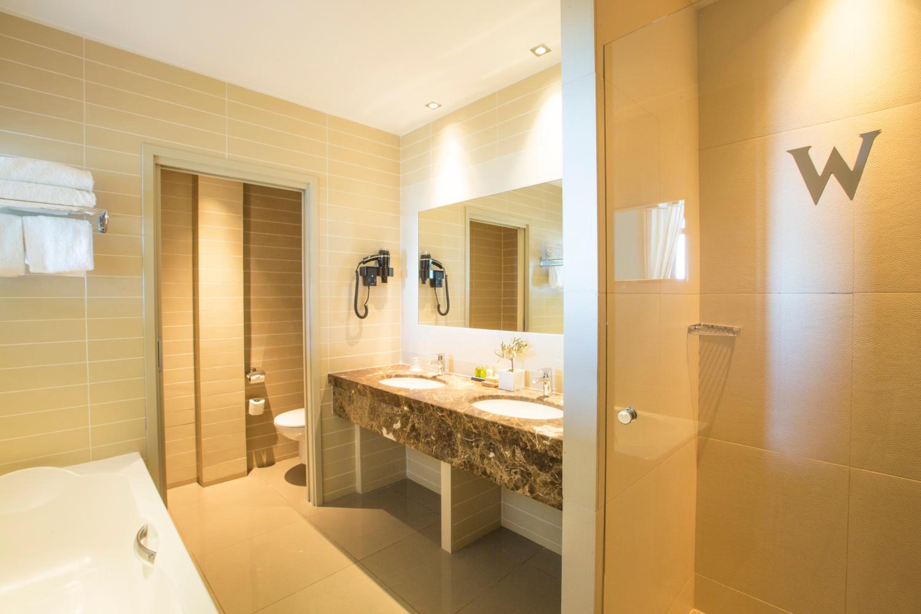 Junior Suite with Sea View - Photo 5