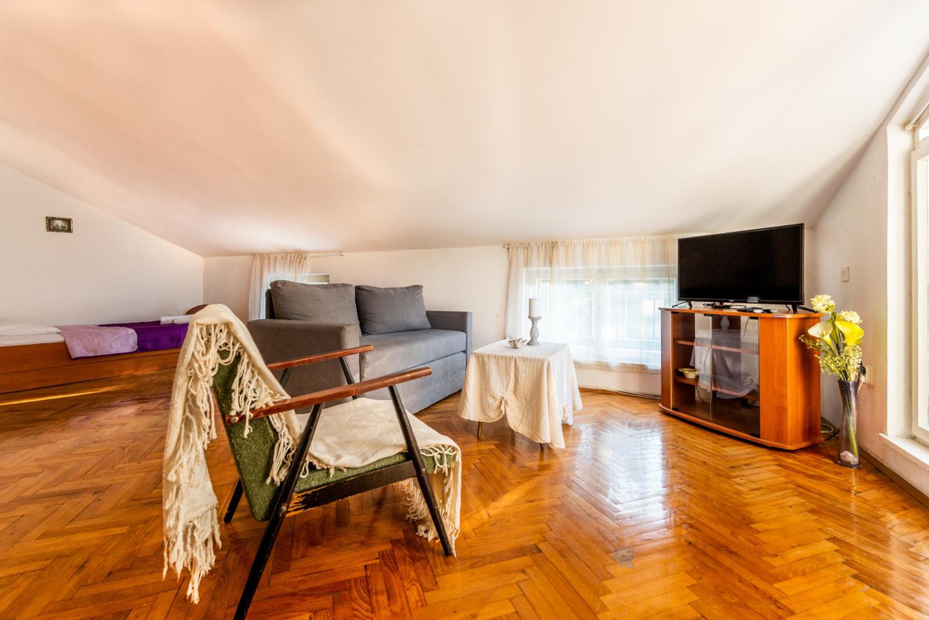 Apartment with Balcony