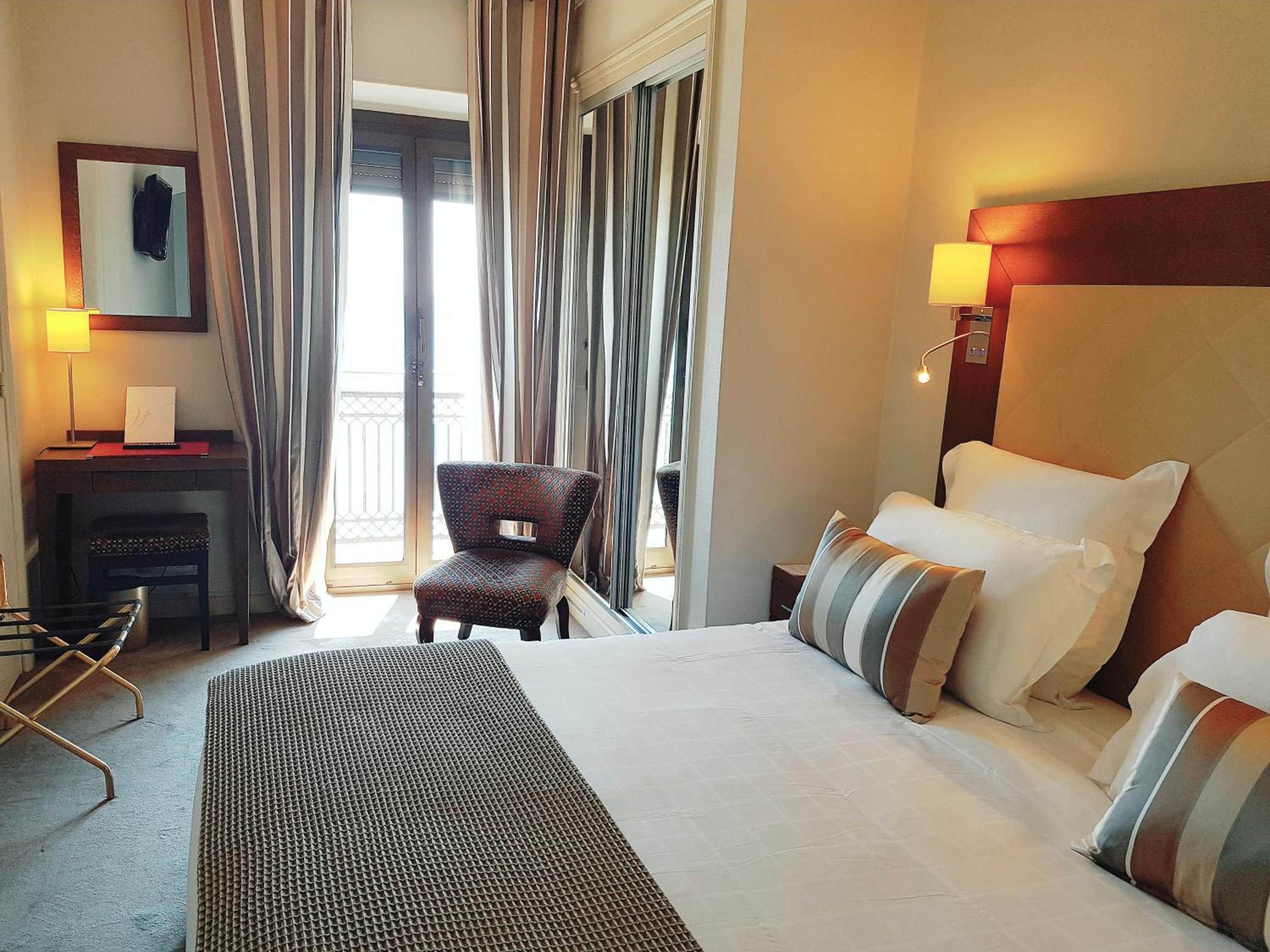 Superior Double Room with Sea View and Balcony - Photo 5