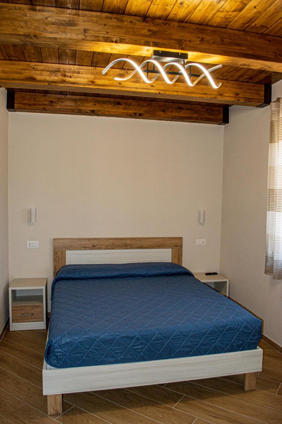 Large Double Room photo 1