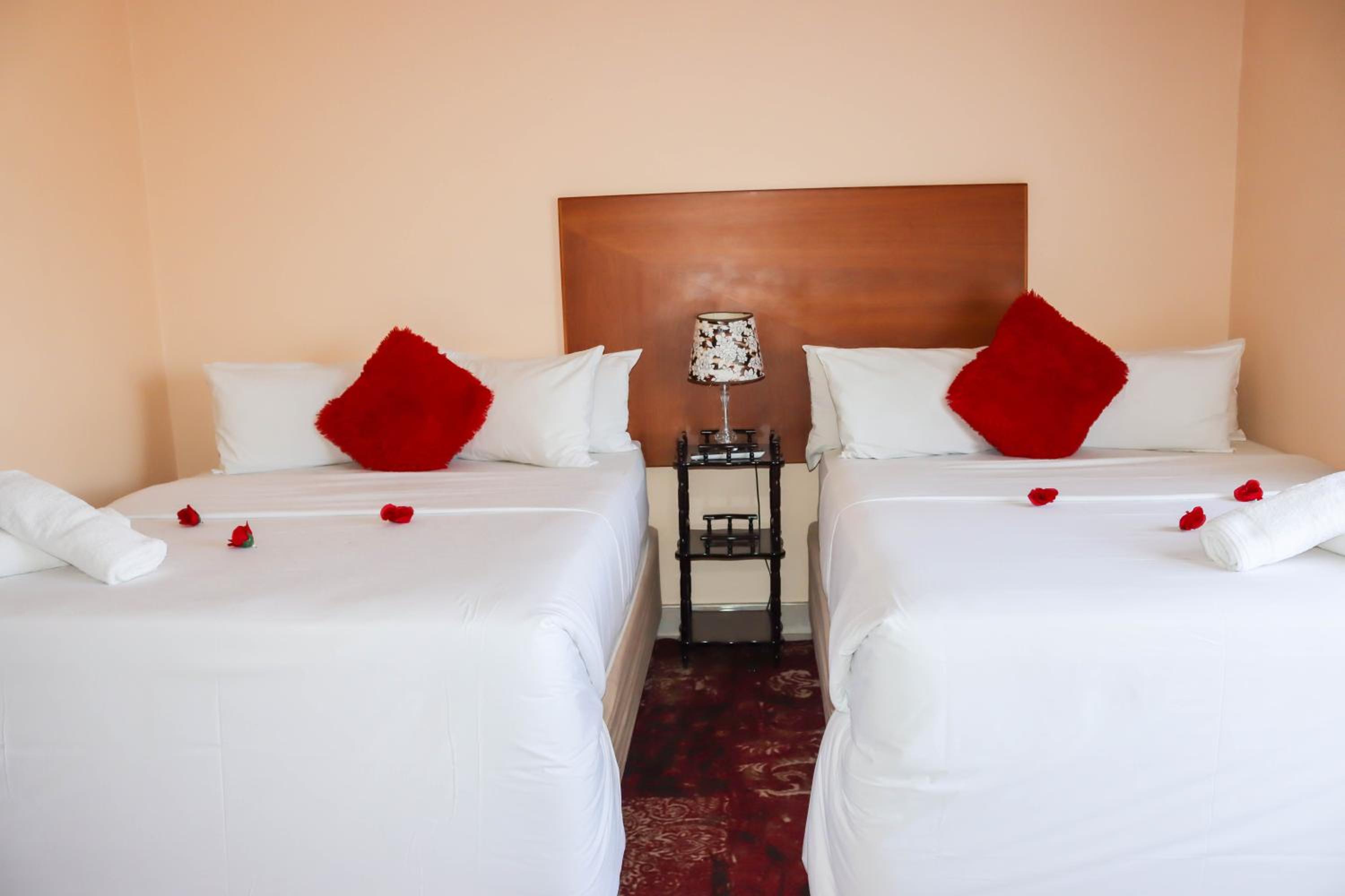 Standard Quadruple Room - Photo 1