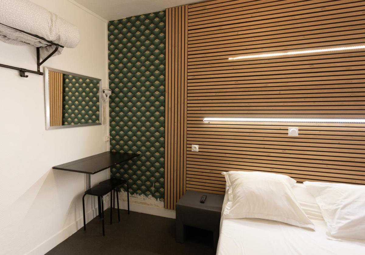 Deluxe Double Room photo 3