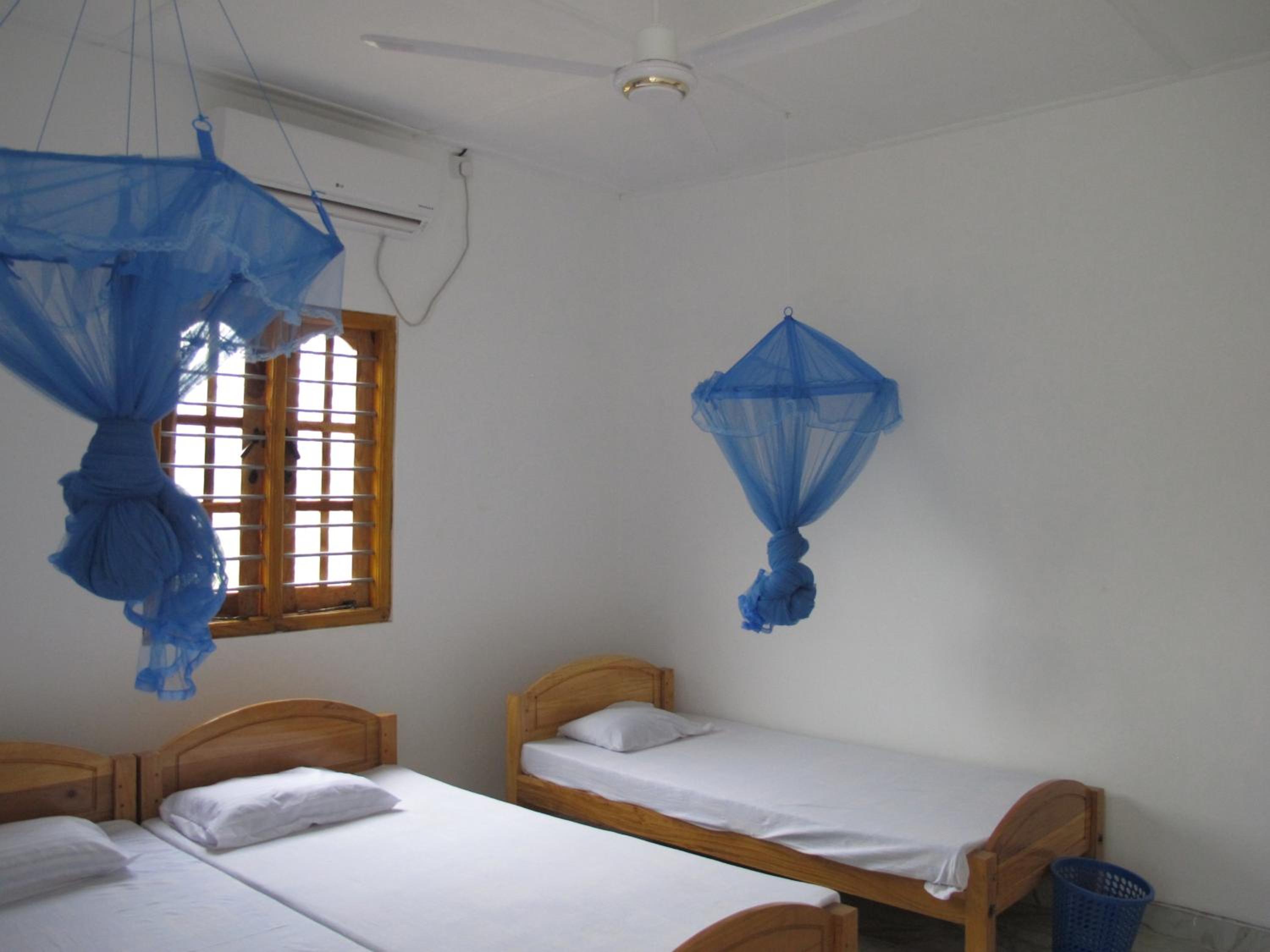 Superior Triple Room With Air Condition photo 2