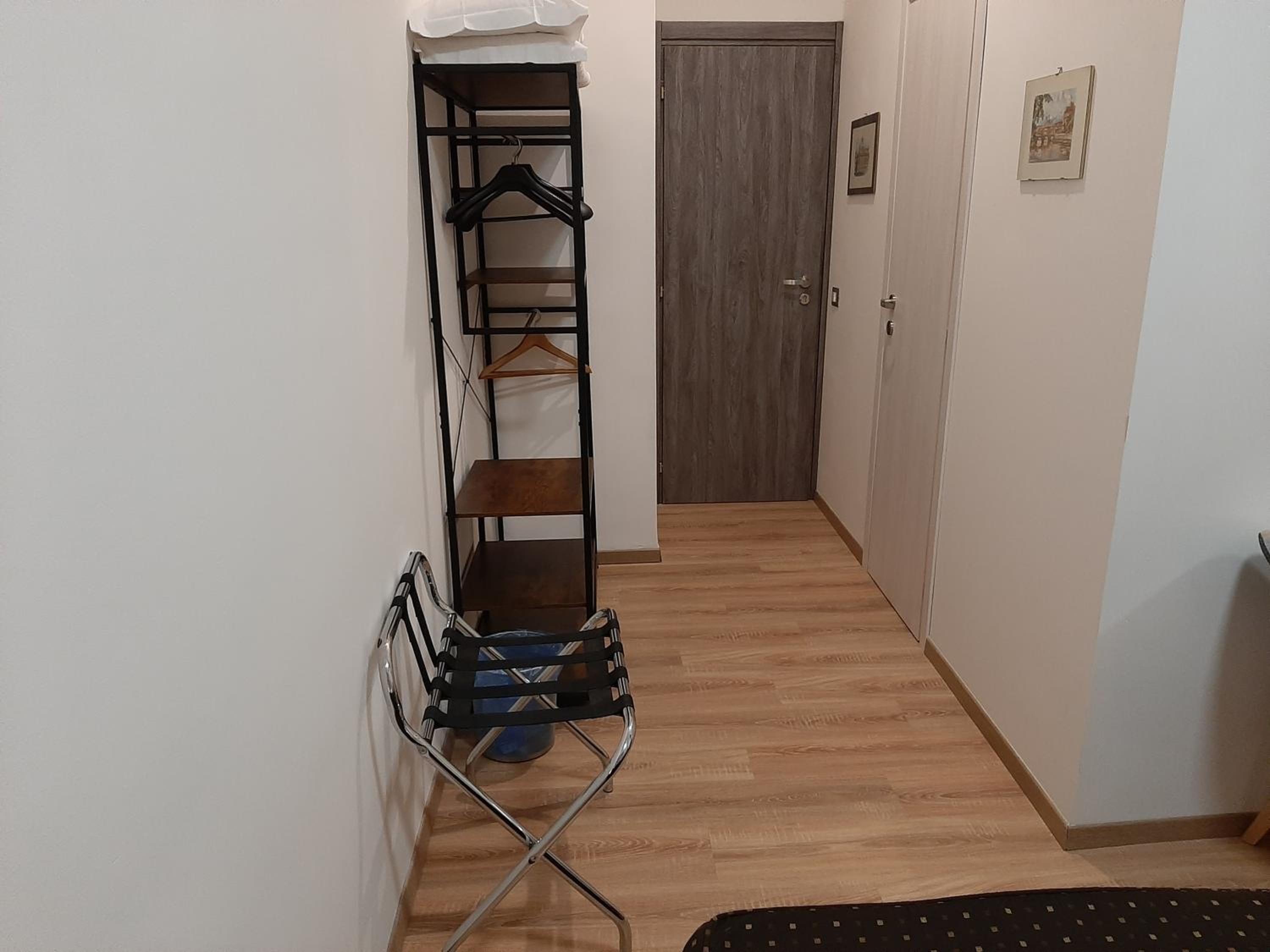 Standard Double or Twin Room photo 2