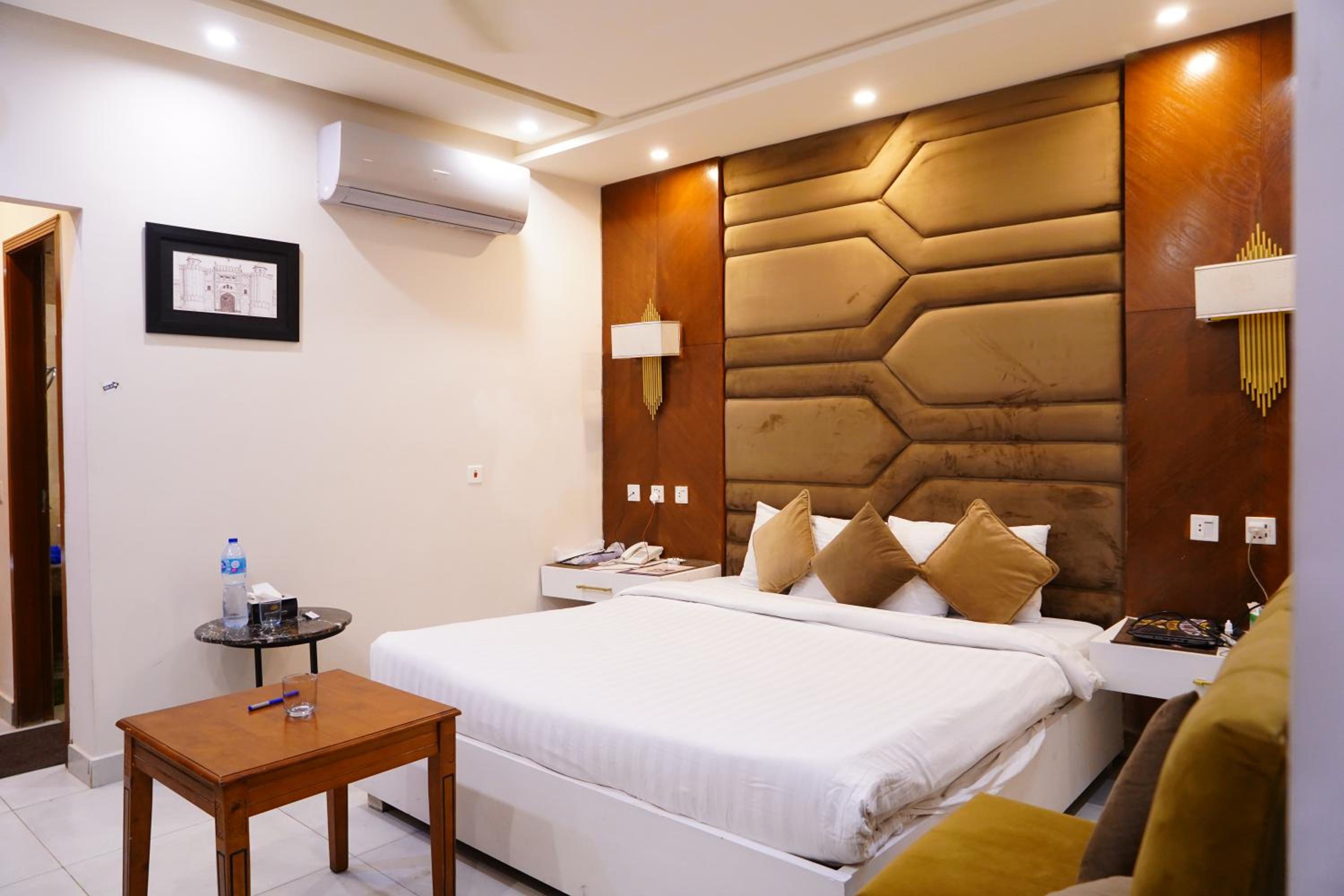 Executive Suite
