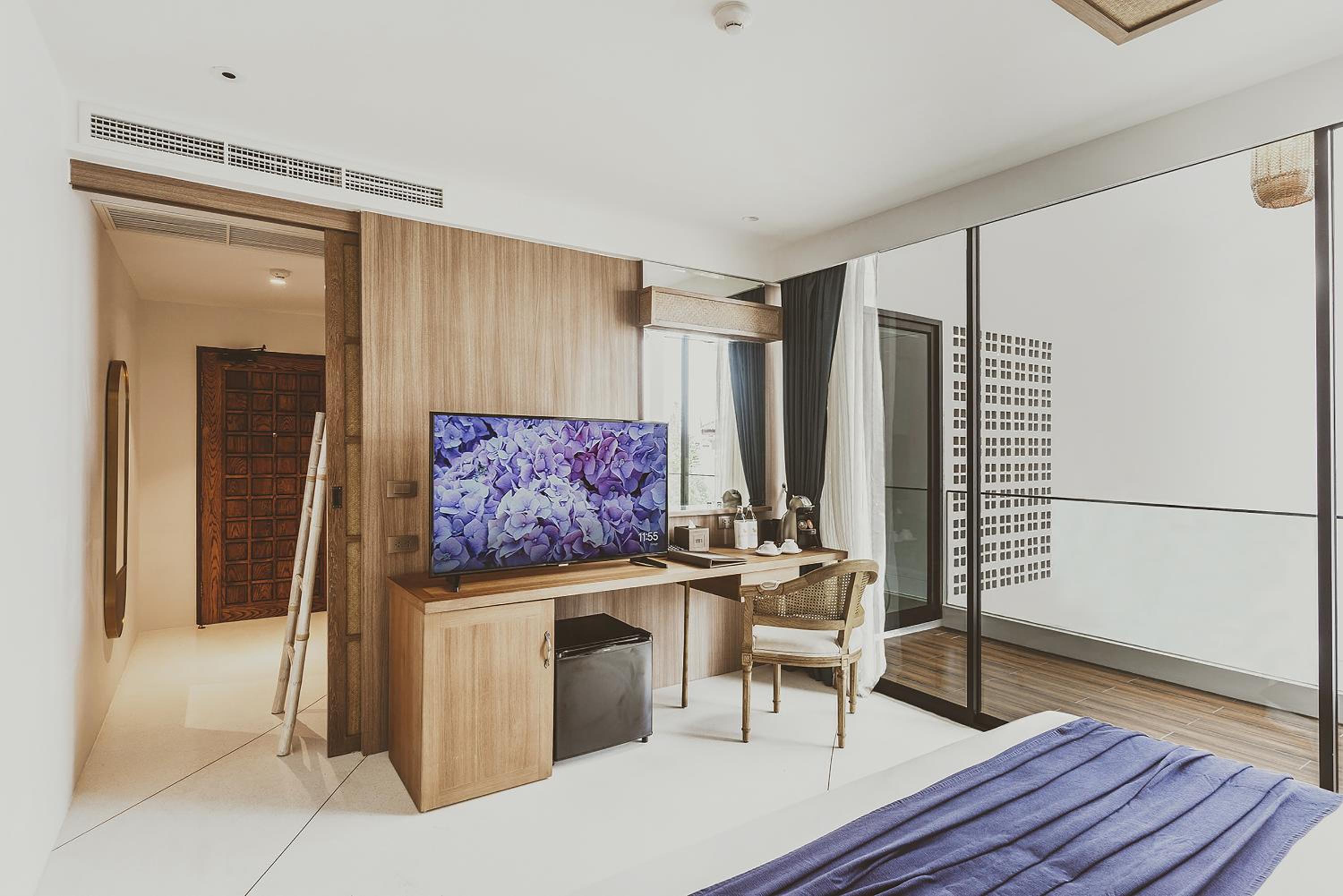 Lanna Grand Deluxe with Bathtub  - Photo 9