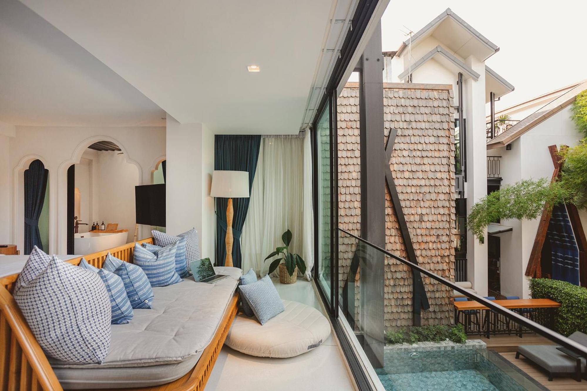 Lanna Suite Pool View with Bathtub - Photo 8