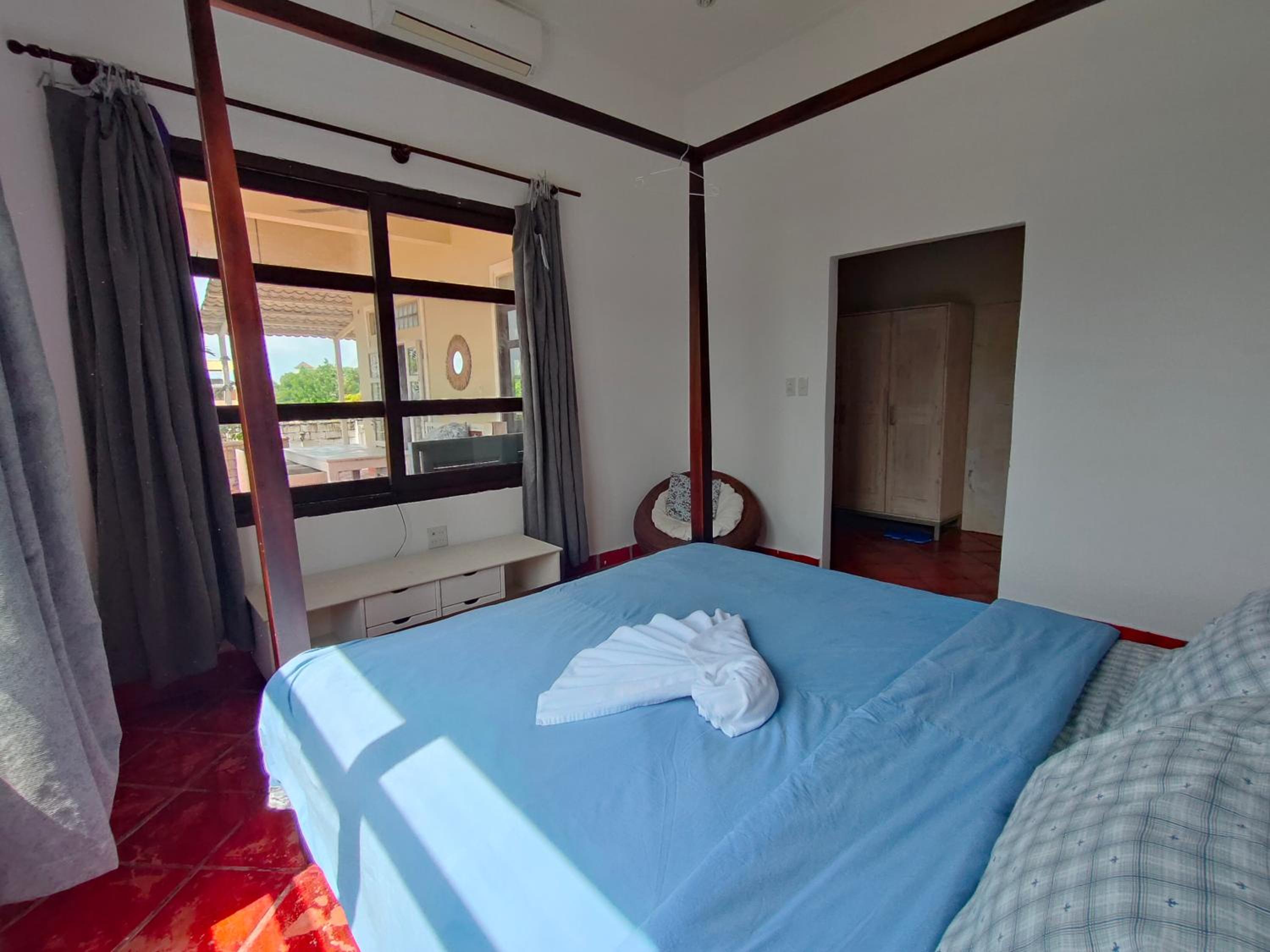 Villa With Private Pool photo 2