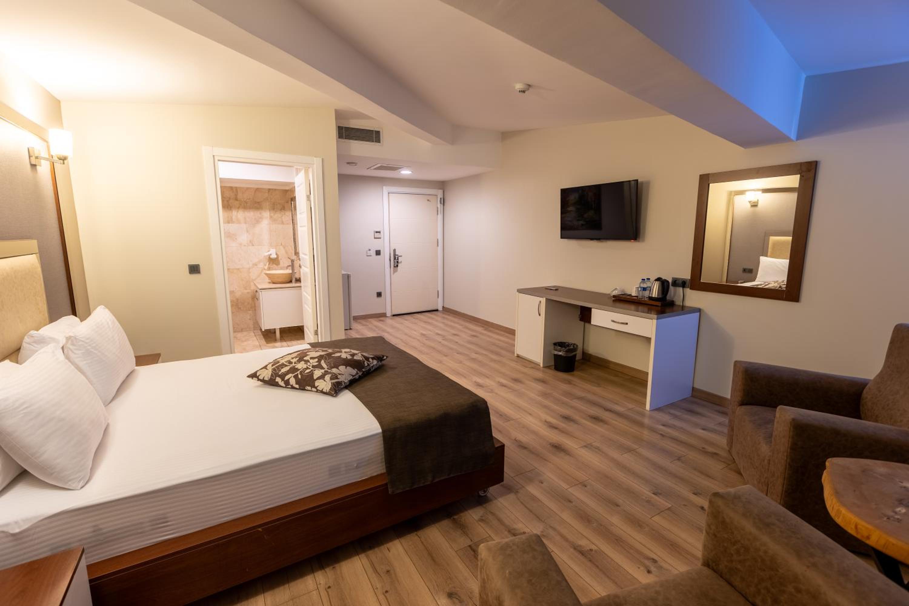 Deluxe Double Room photo 1