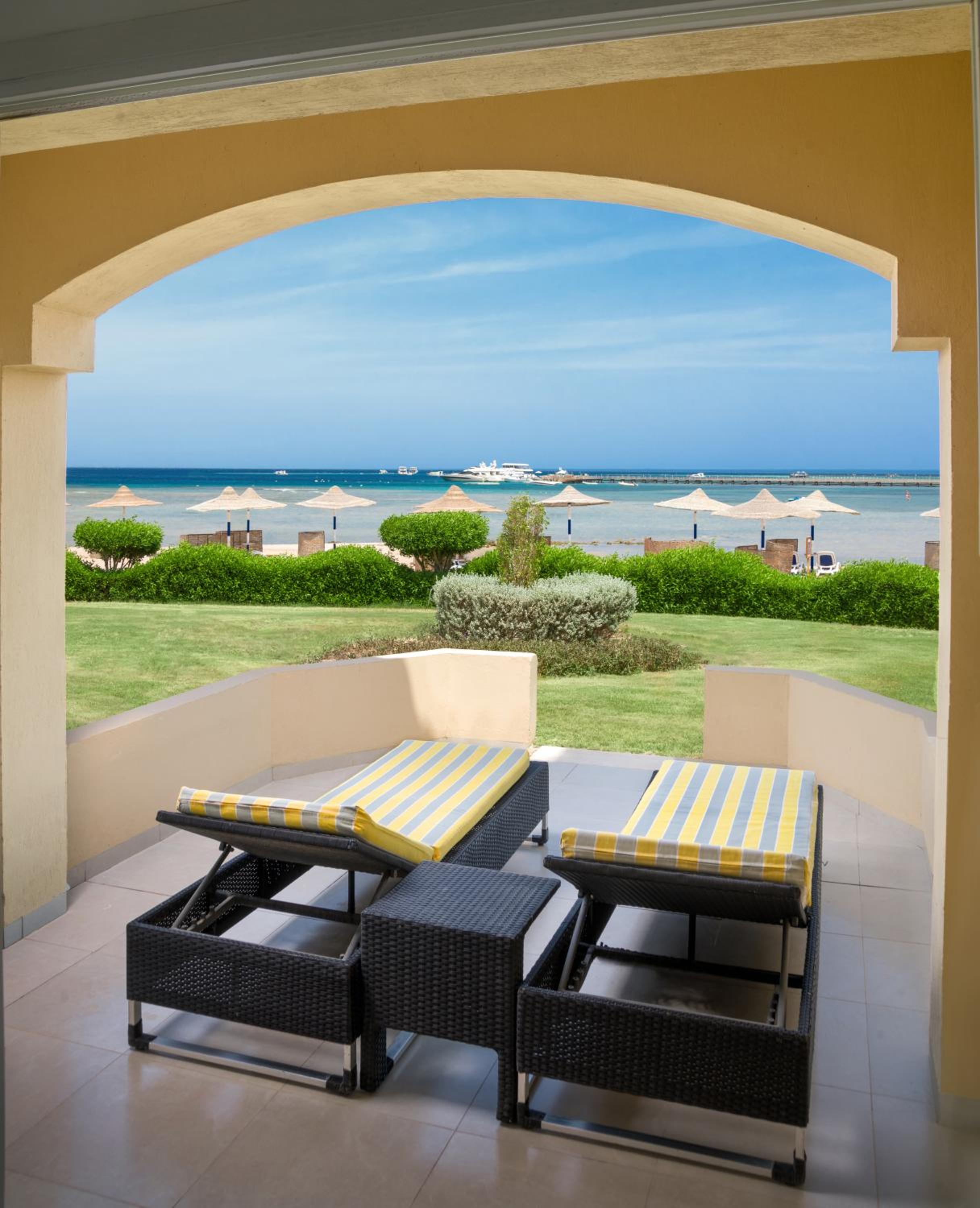 Junior Suite with Sea View photo 3
