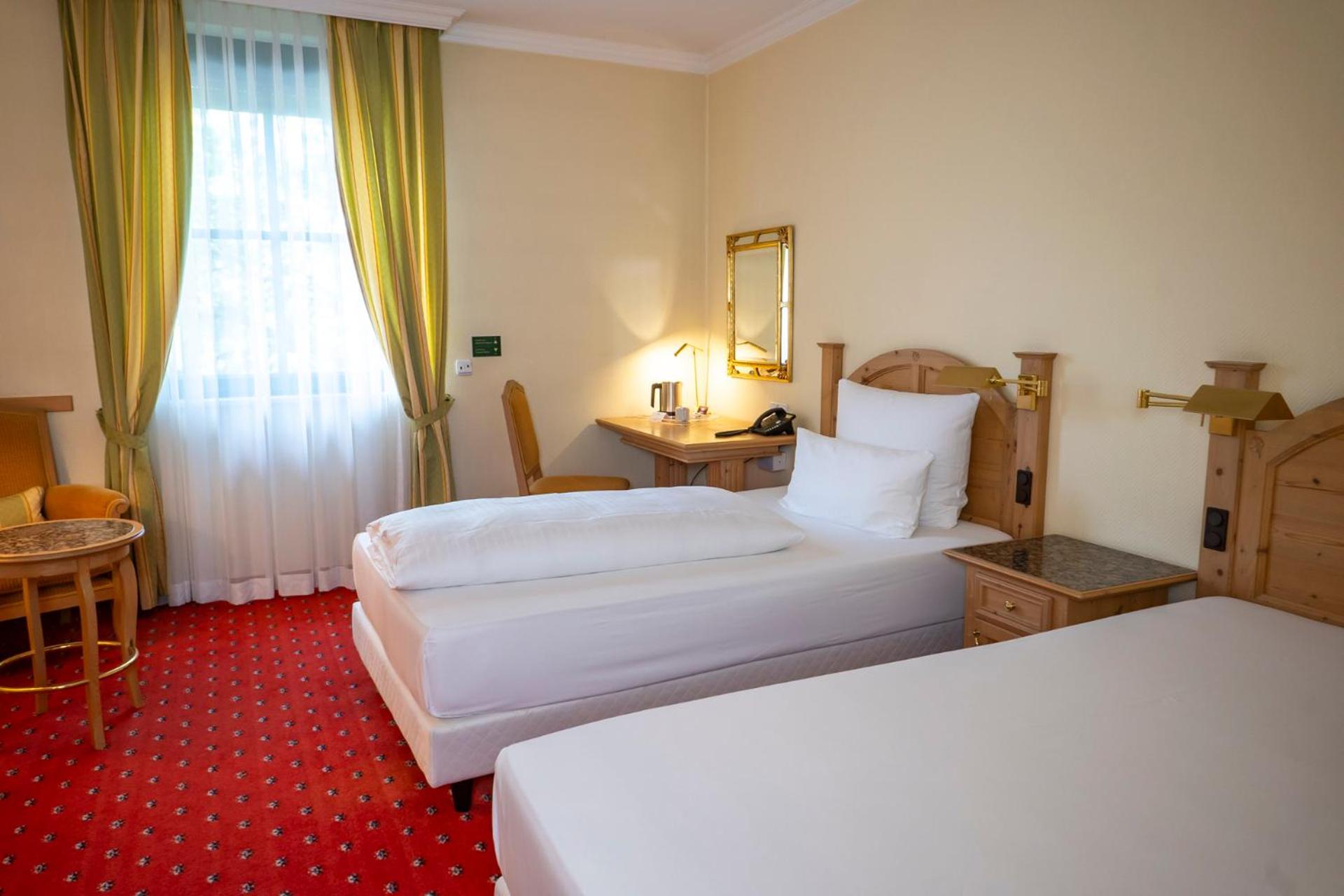 Superior Twin Room - Photo 2