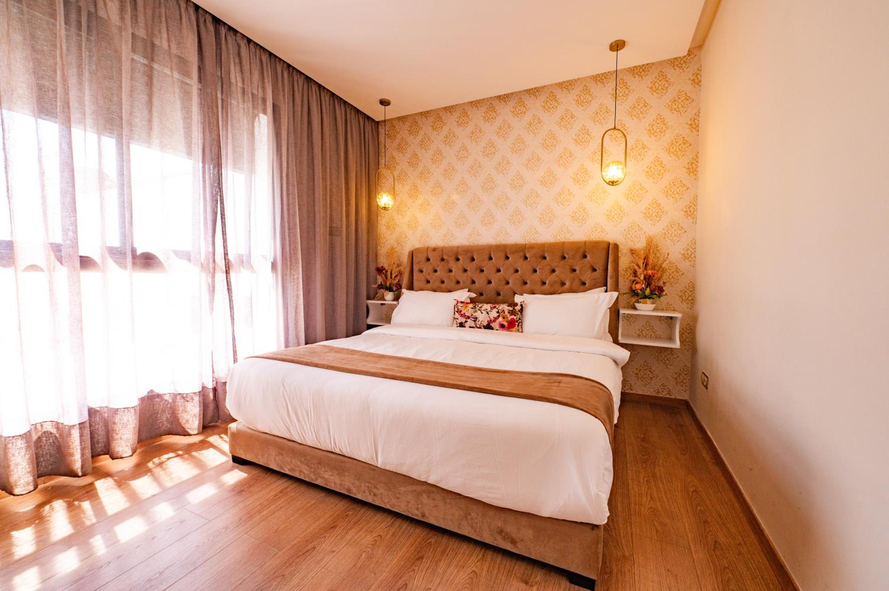 Two-Bedroom Apartment - Photo 3