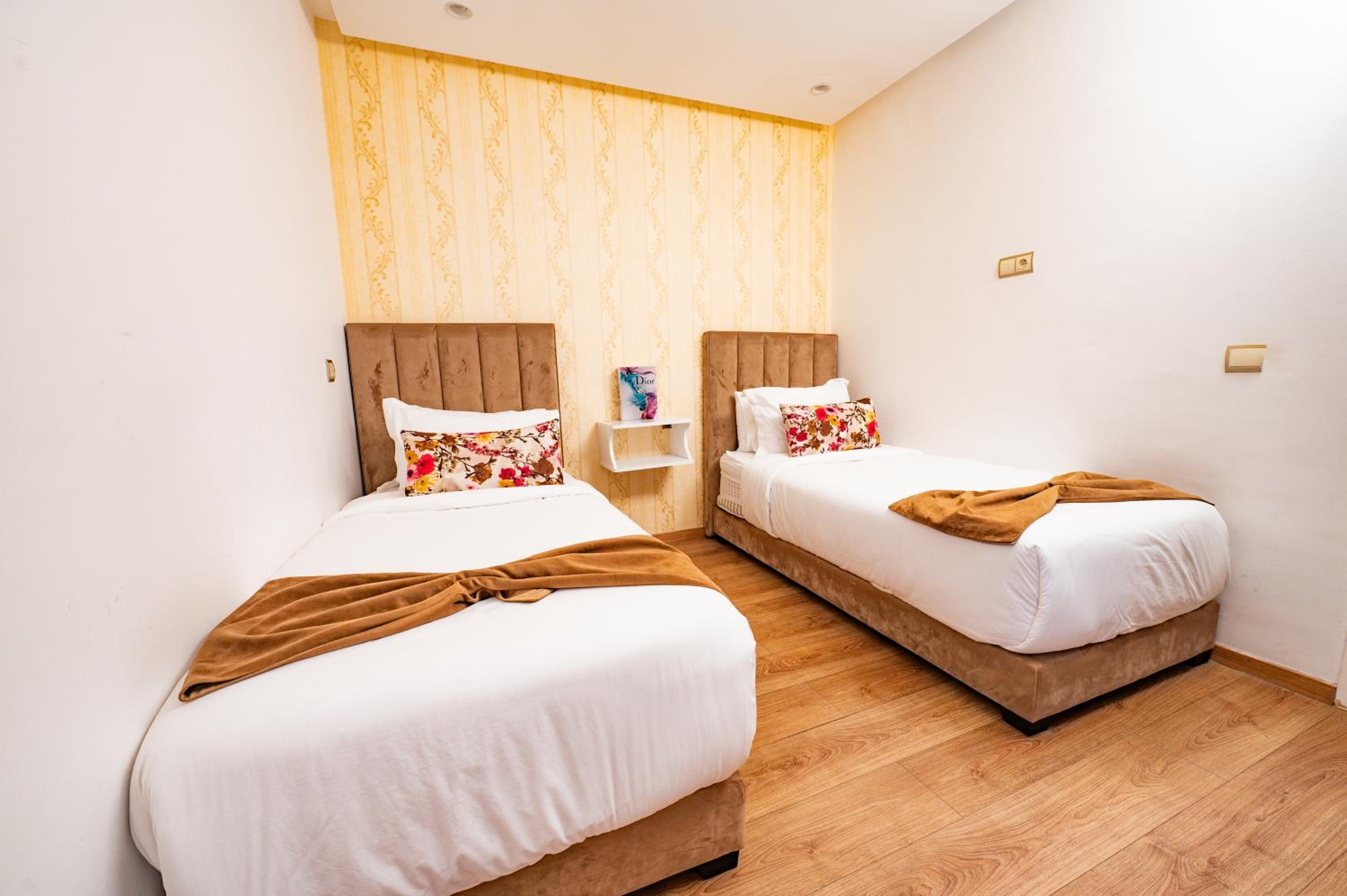 Two-Bedroom Apartment - Photo 4
