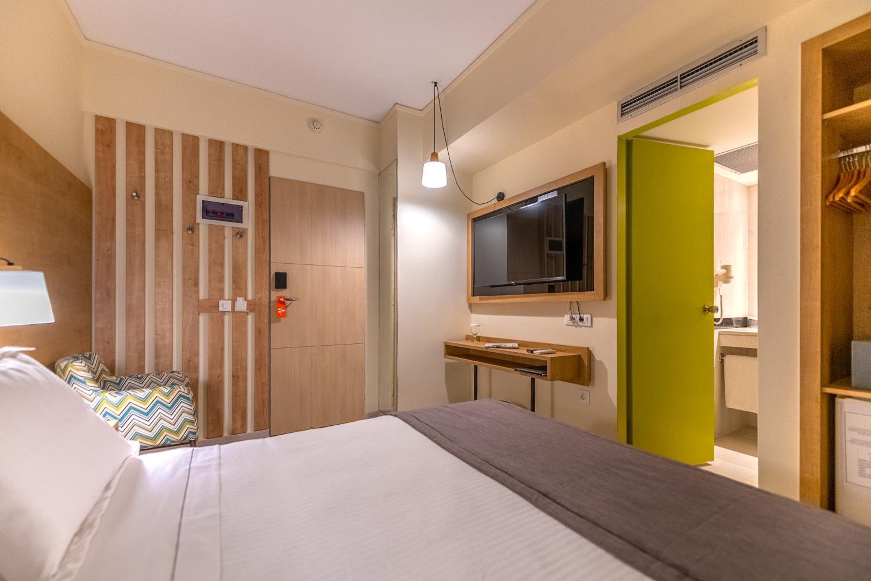 Interior Double Room