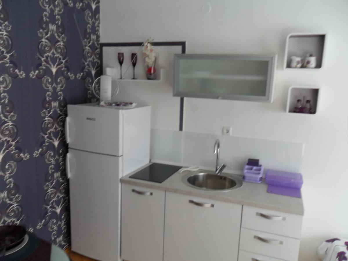 Two-Bedroom Apartment - Photo 1