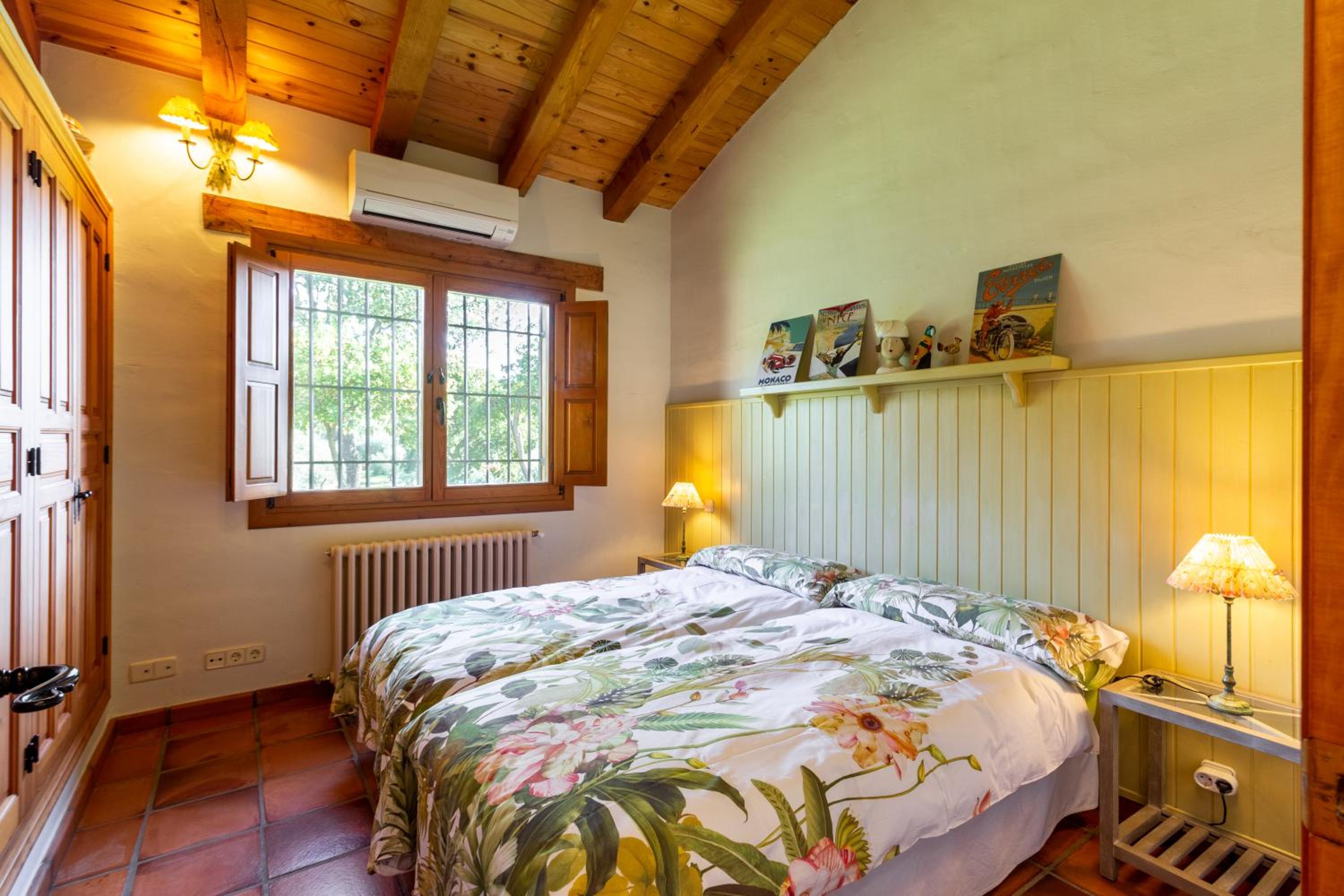 Casa de cinco habitaciones