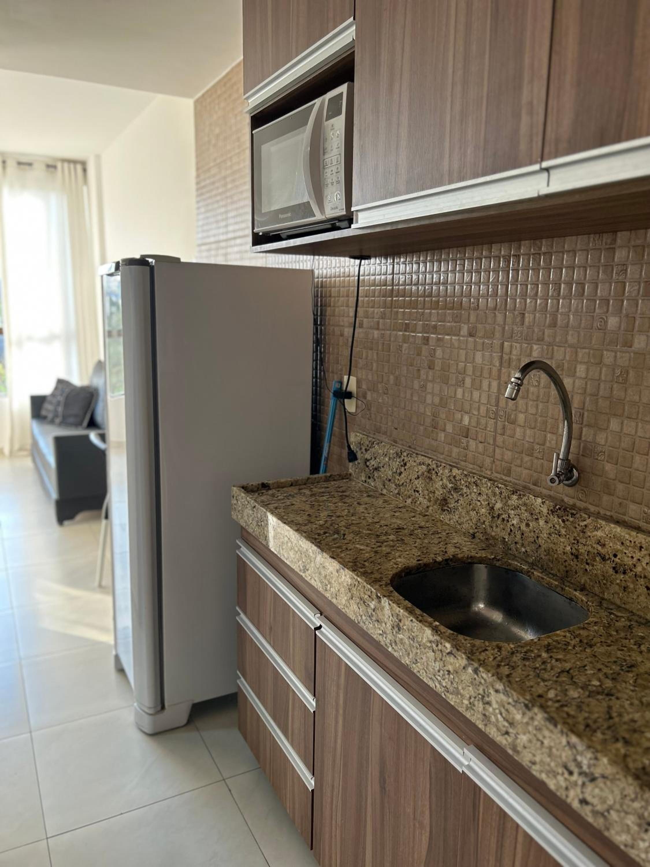 Apartment photo 2