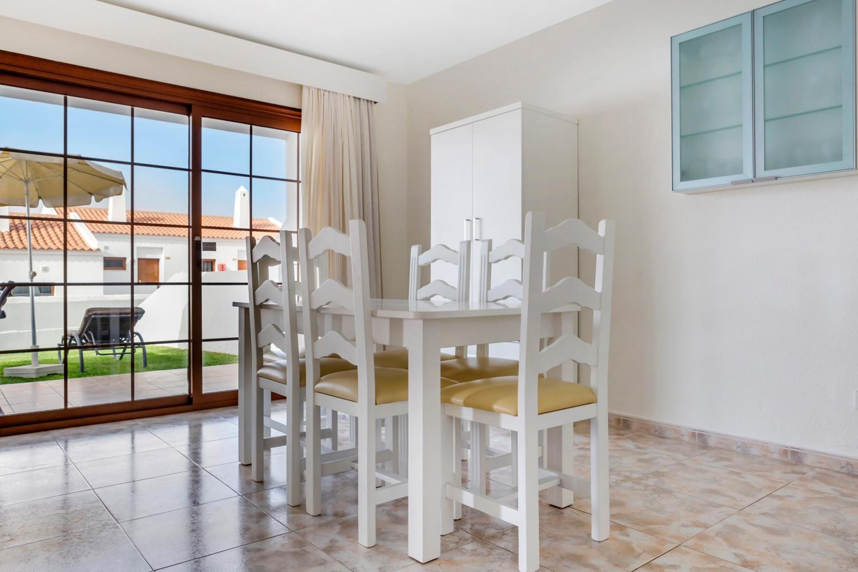 Two-Bedroom Apartment thumbnail 6
