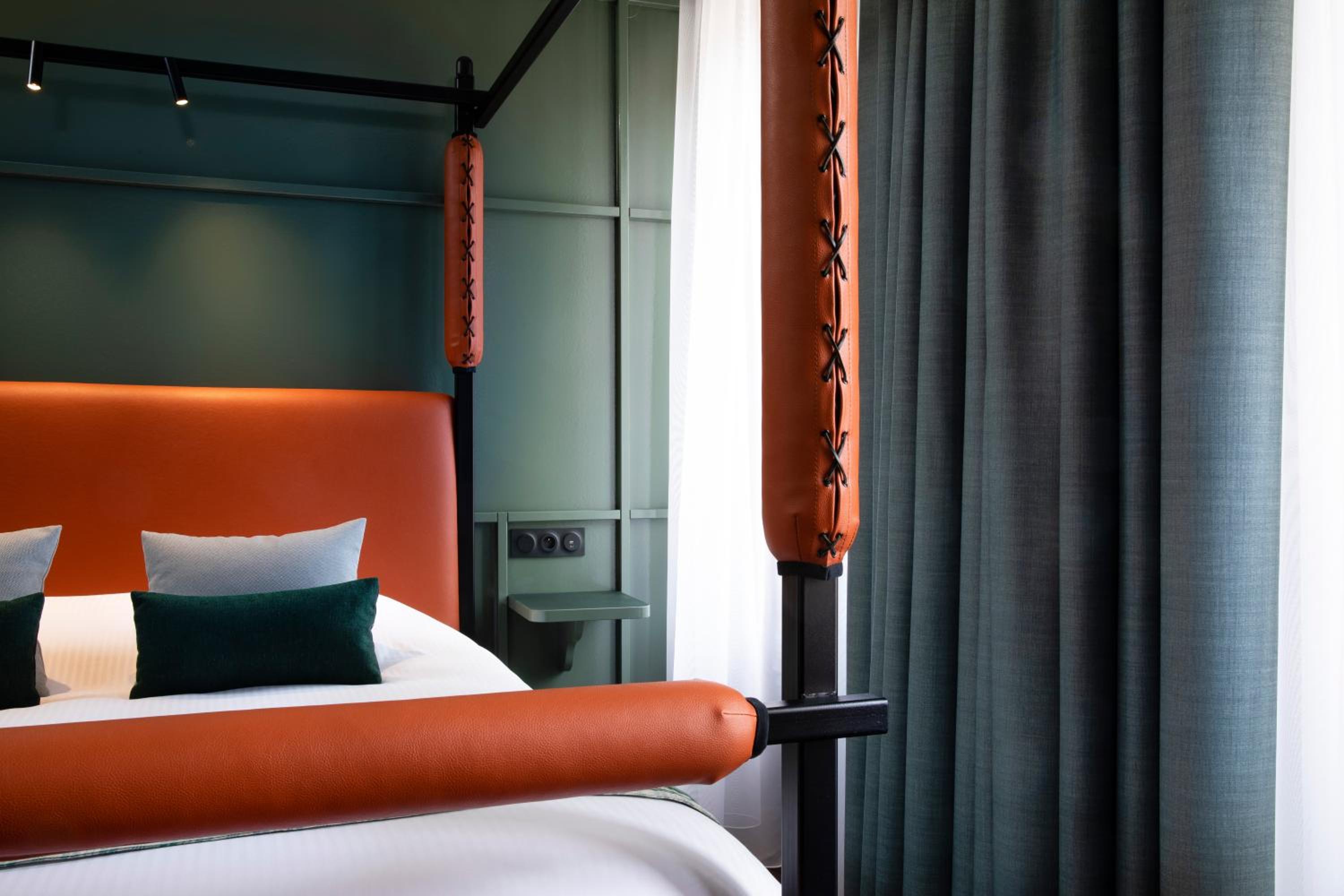 Standard Double Room - Photo 2
