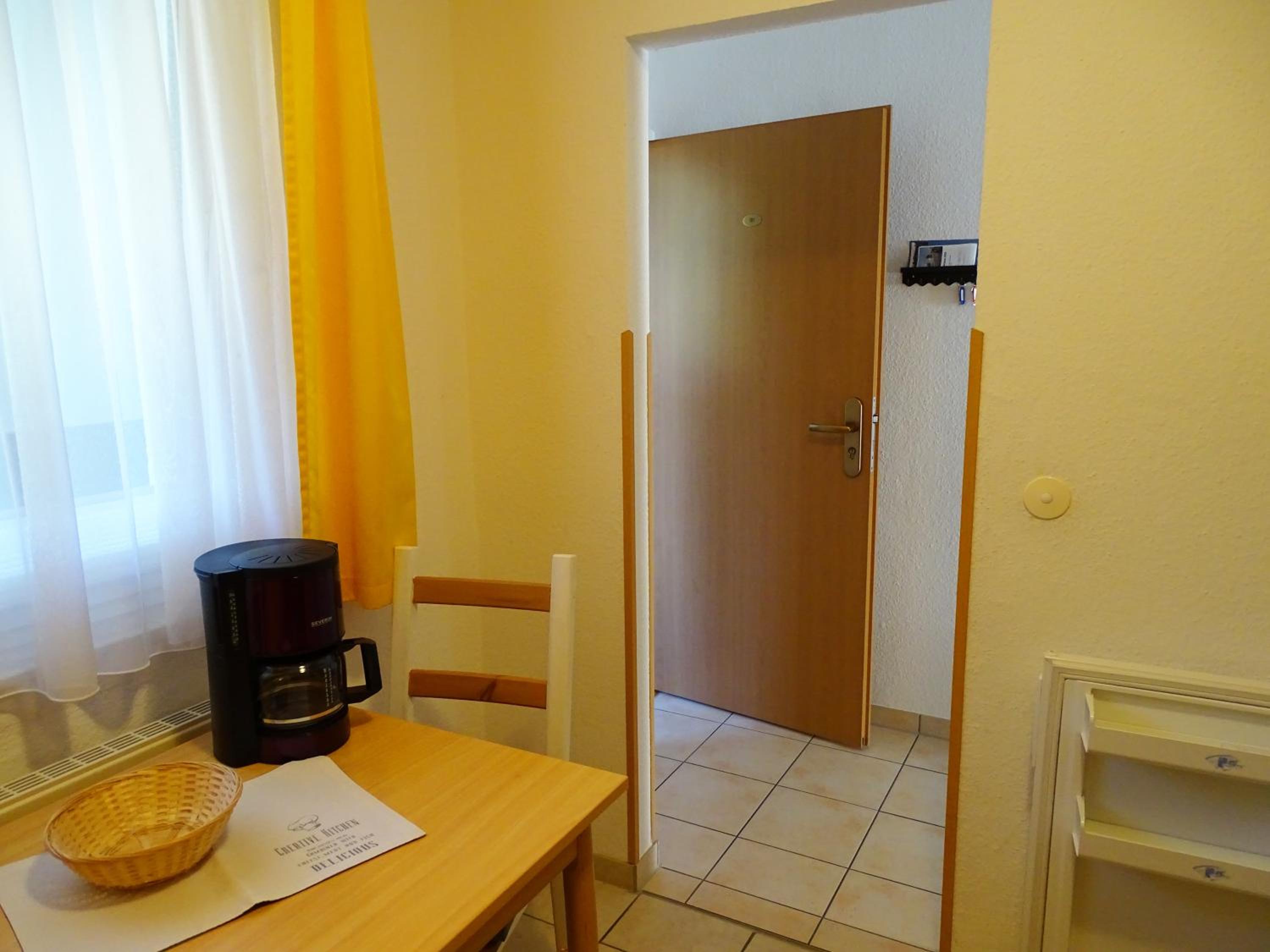 One-Bedroom Apartment with Balcony photo 1