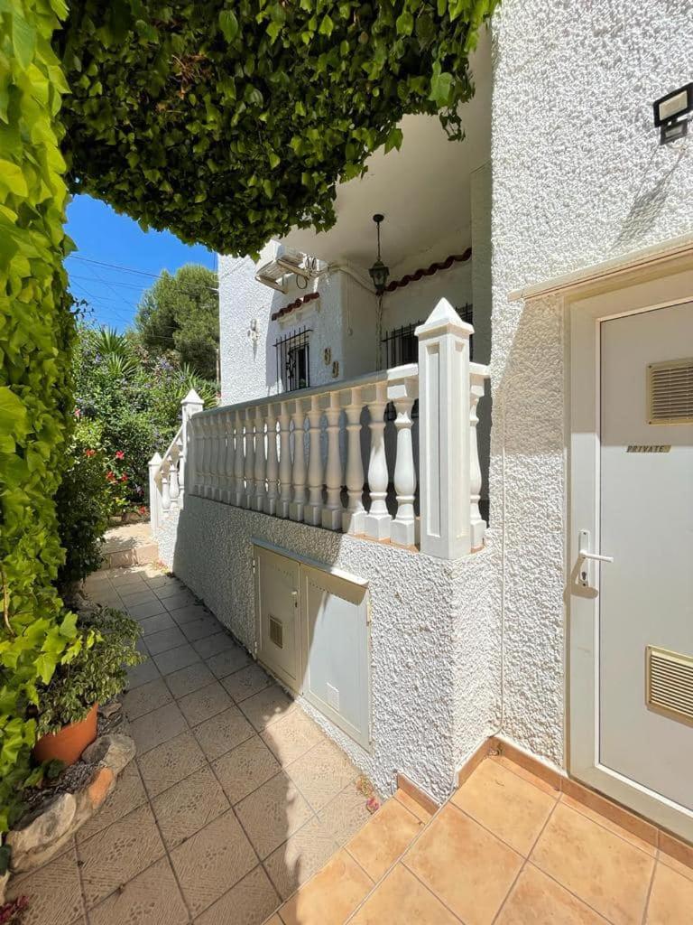 Three-Bedroom Villa photo 2
