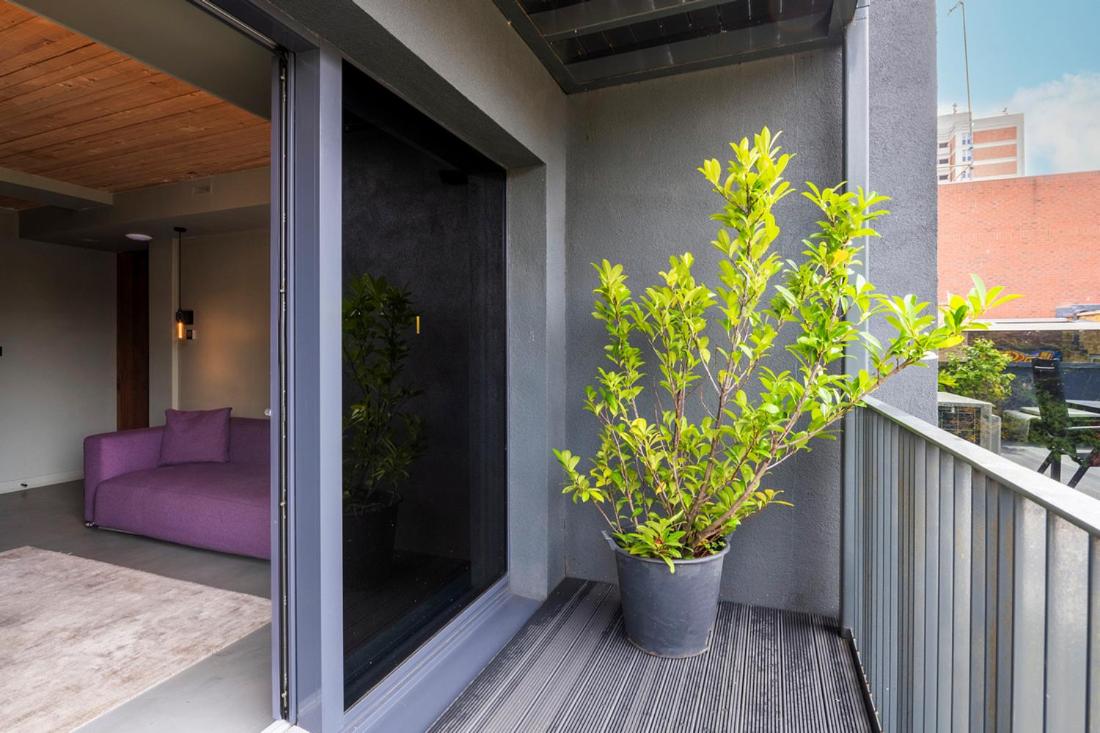 Apartment With Terrace photo 3