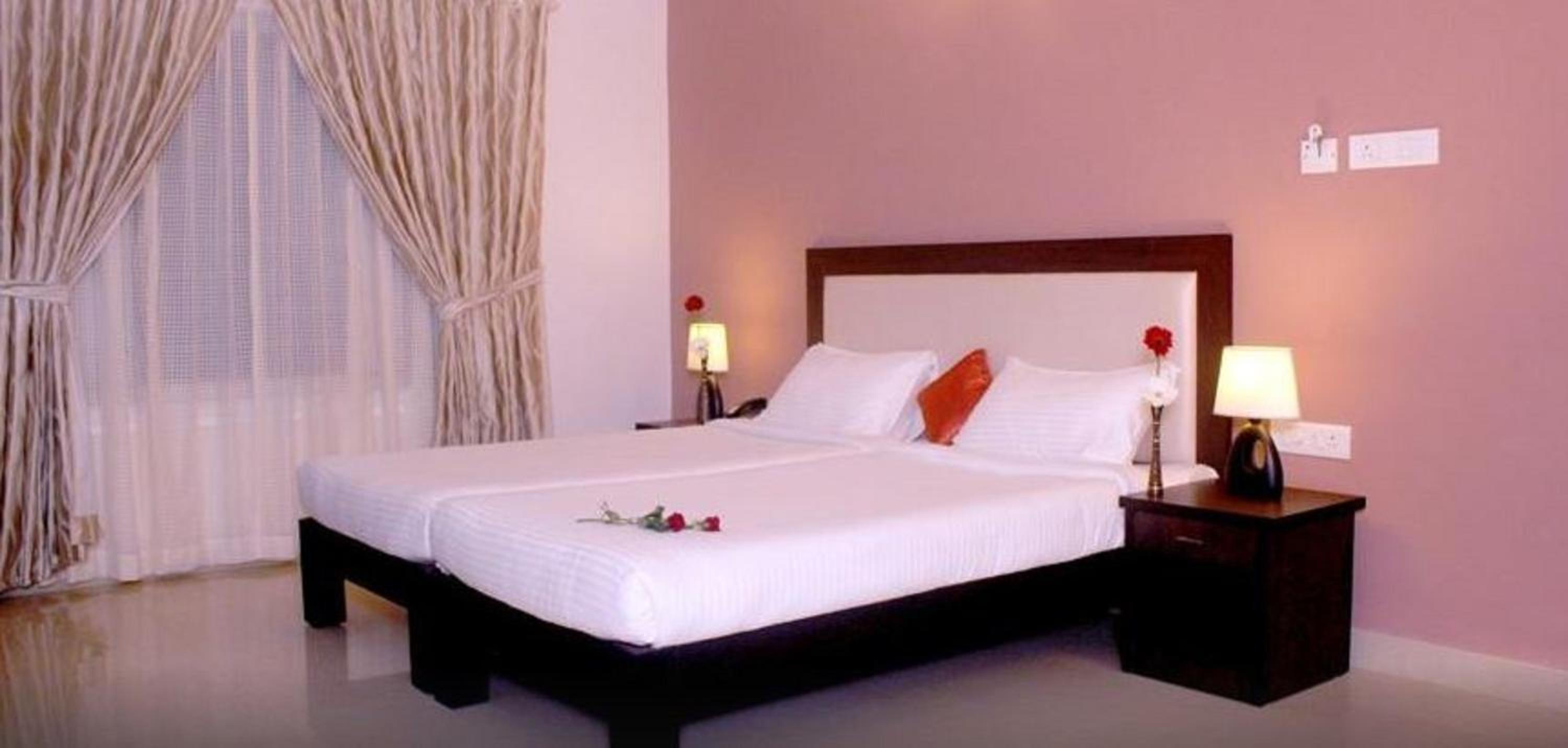 Deluxe Double Room photo 3