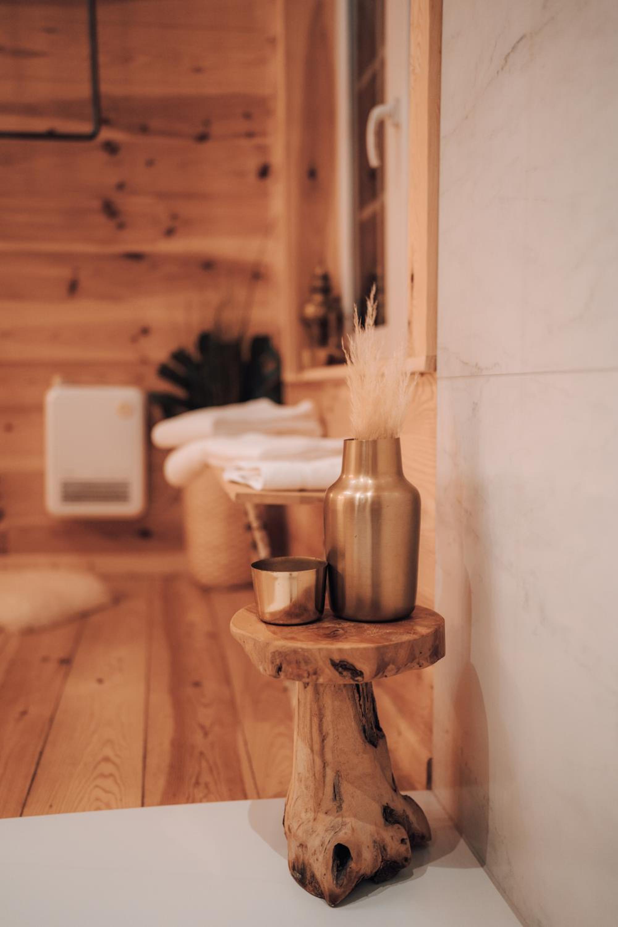 One-Bedroom Chalet - Photo 36