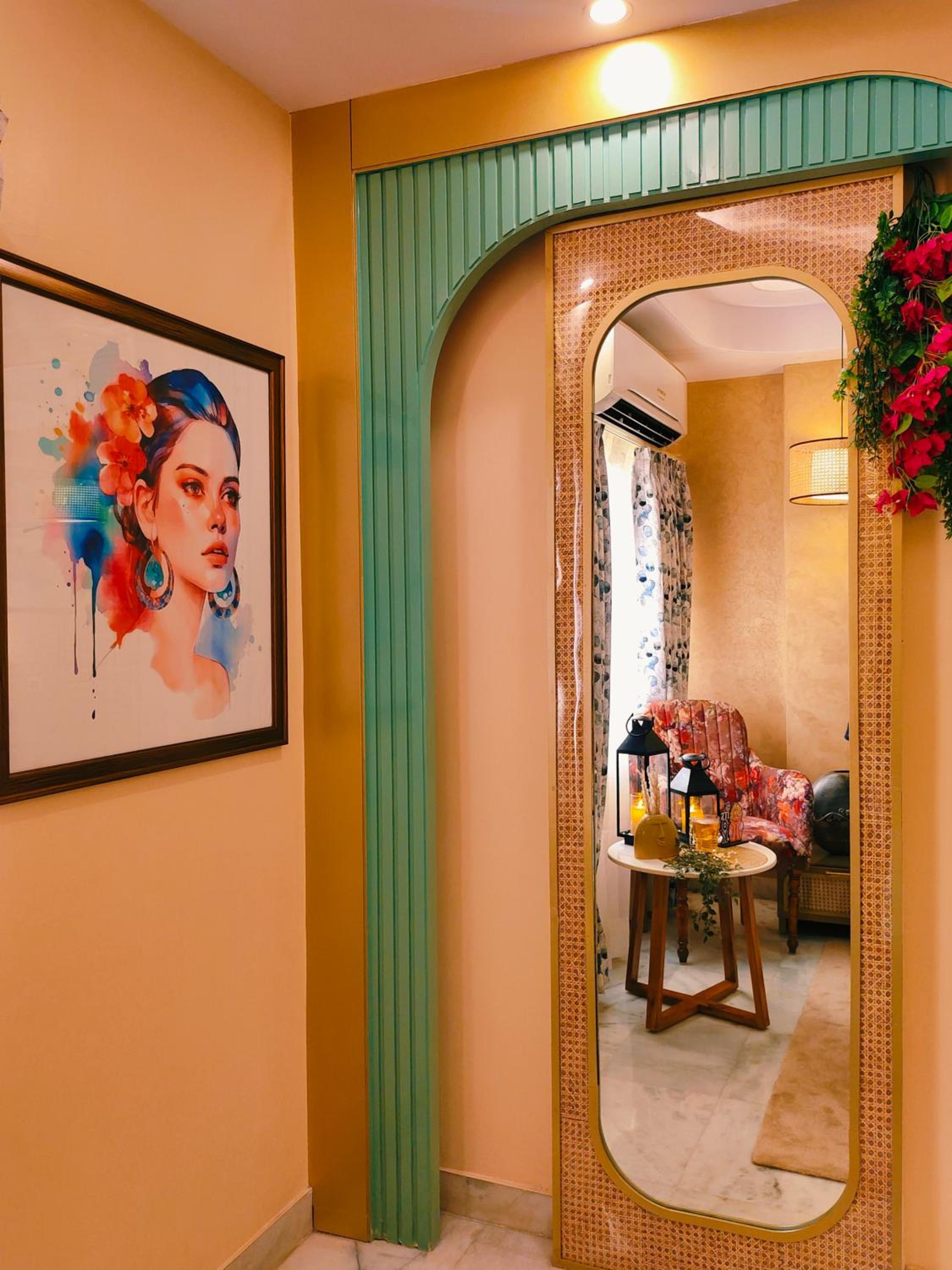 Bohemian Theme Room with Artistic Rattan décor and Designer Washroom: Enjoy 10% off on - F&B, Spa, car Hire, Complimentary Welcome Drink & Hi-Tea, Candlelight Dinner & Room Decoration Available  - Photo 10