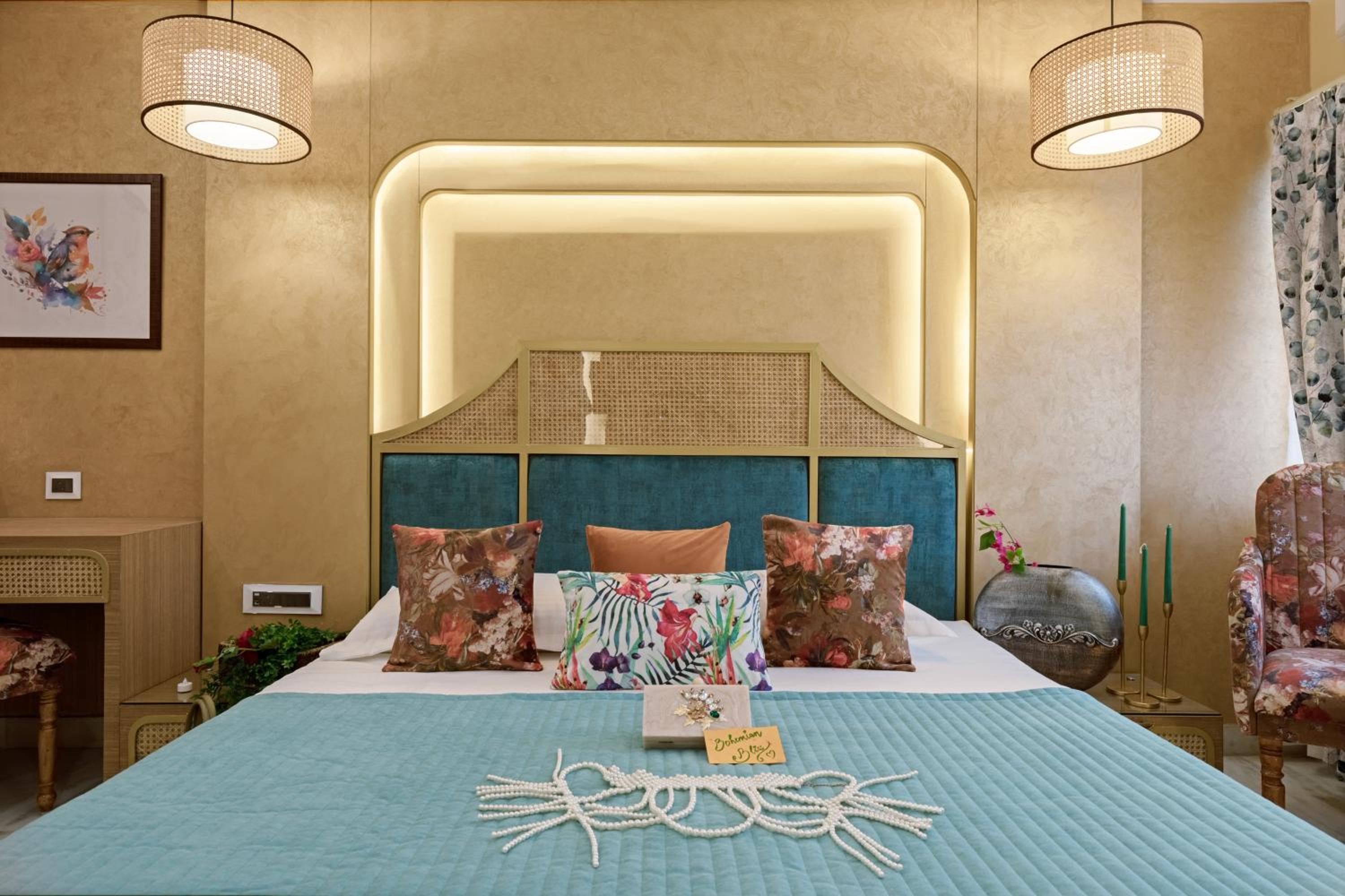 Bohemian Theme Room with Artistic Rattan décor and Designer Washroom: Enjoy 10% off on - F&B, Spa, car Hire, Complimentary Welcome Drink & Hi-Tea, Candlelight Dinner & Room Decoration Available  - Photo 1
