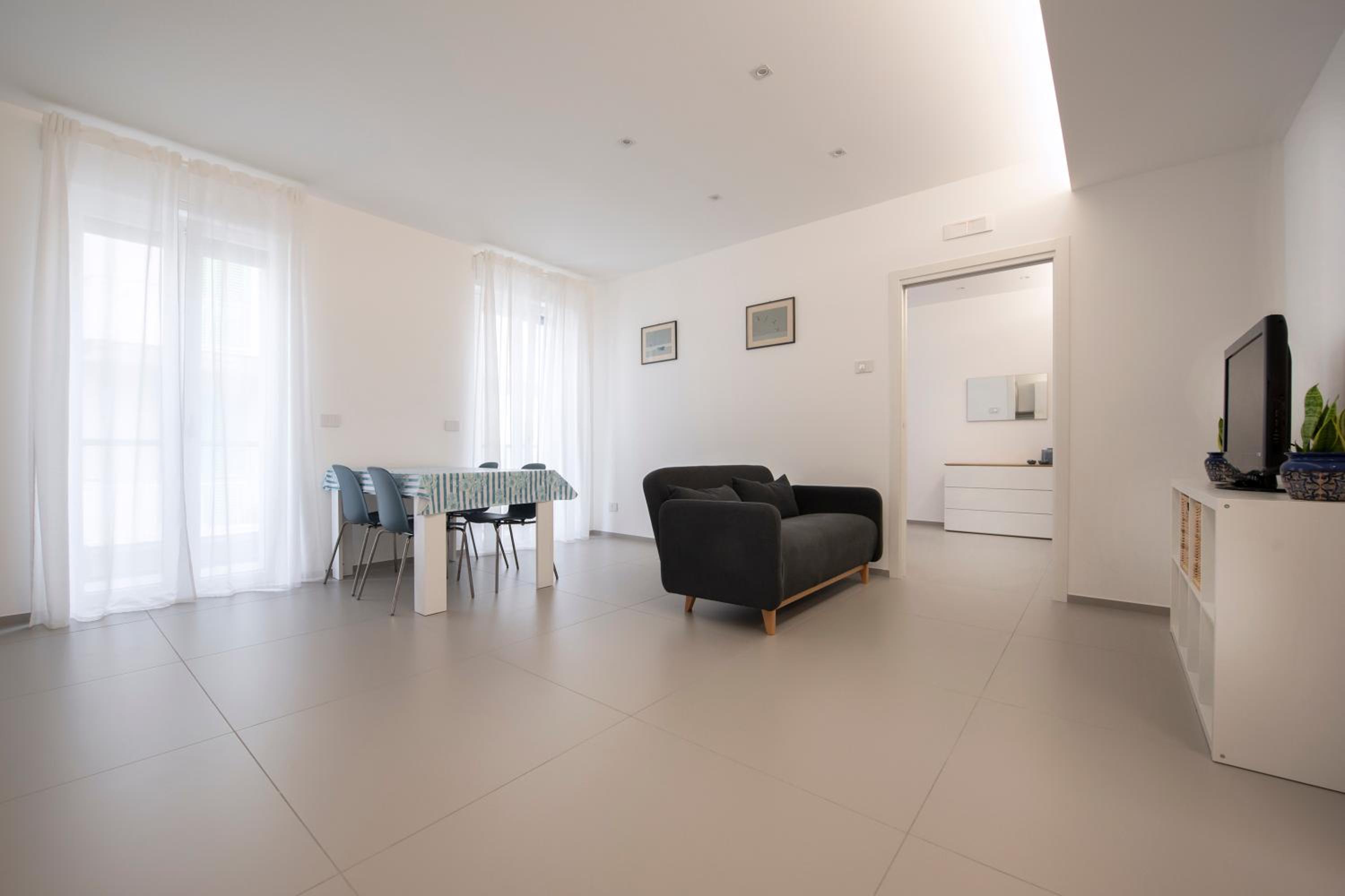 One-Bedroom House photo 2