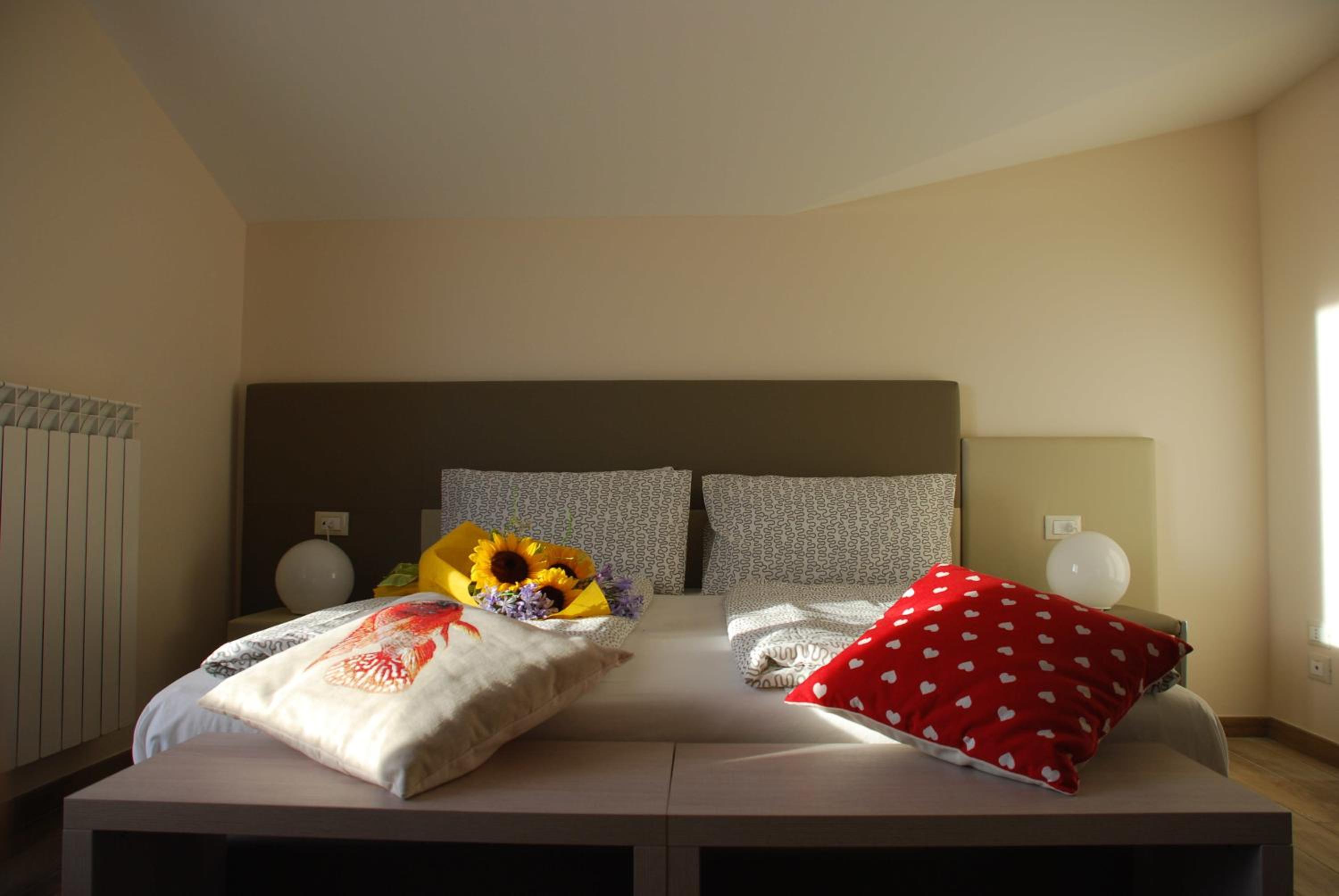 Deluxe Double Room with Extra Bed