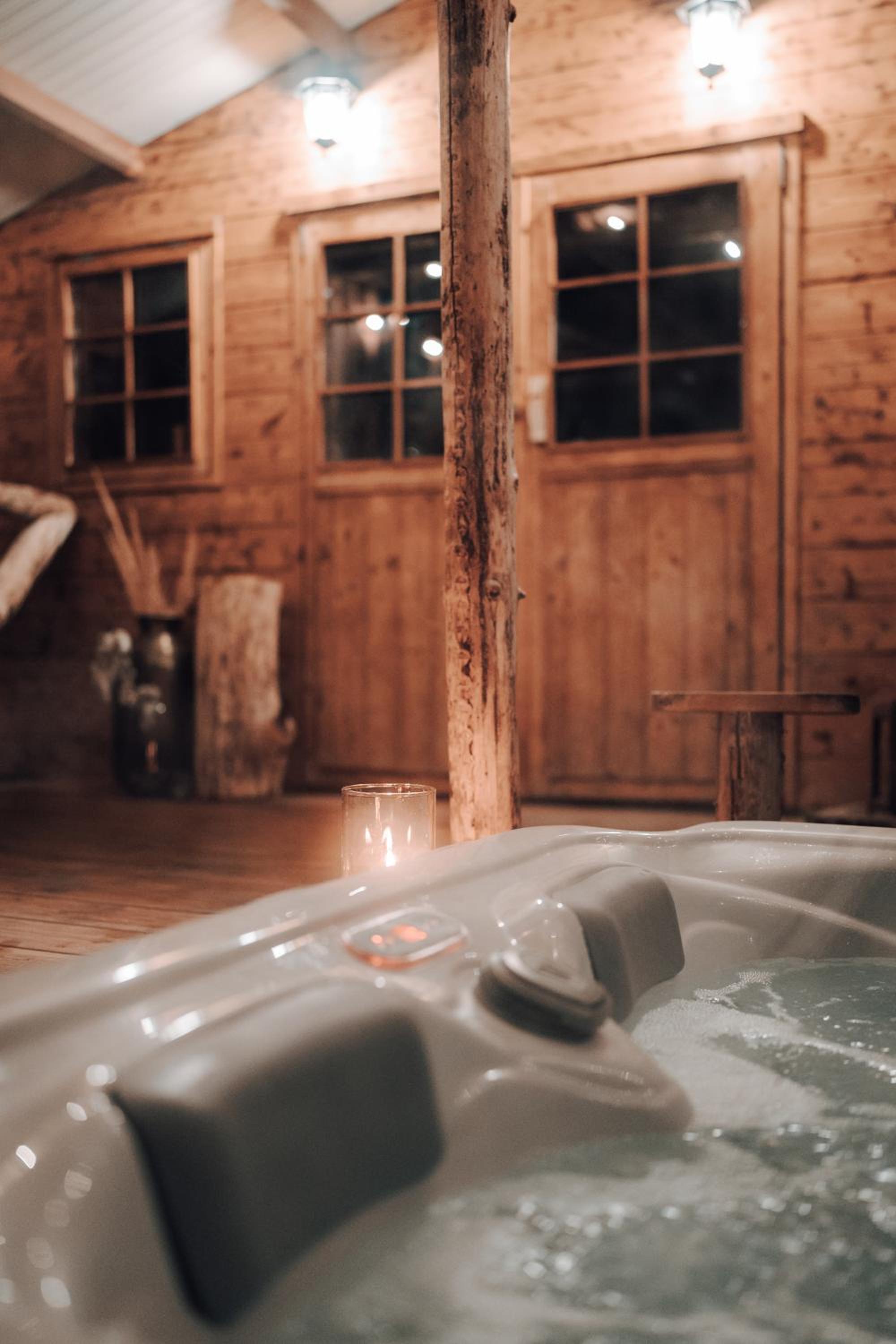 One-Bedroom Chalet - Photo 13
