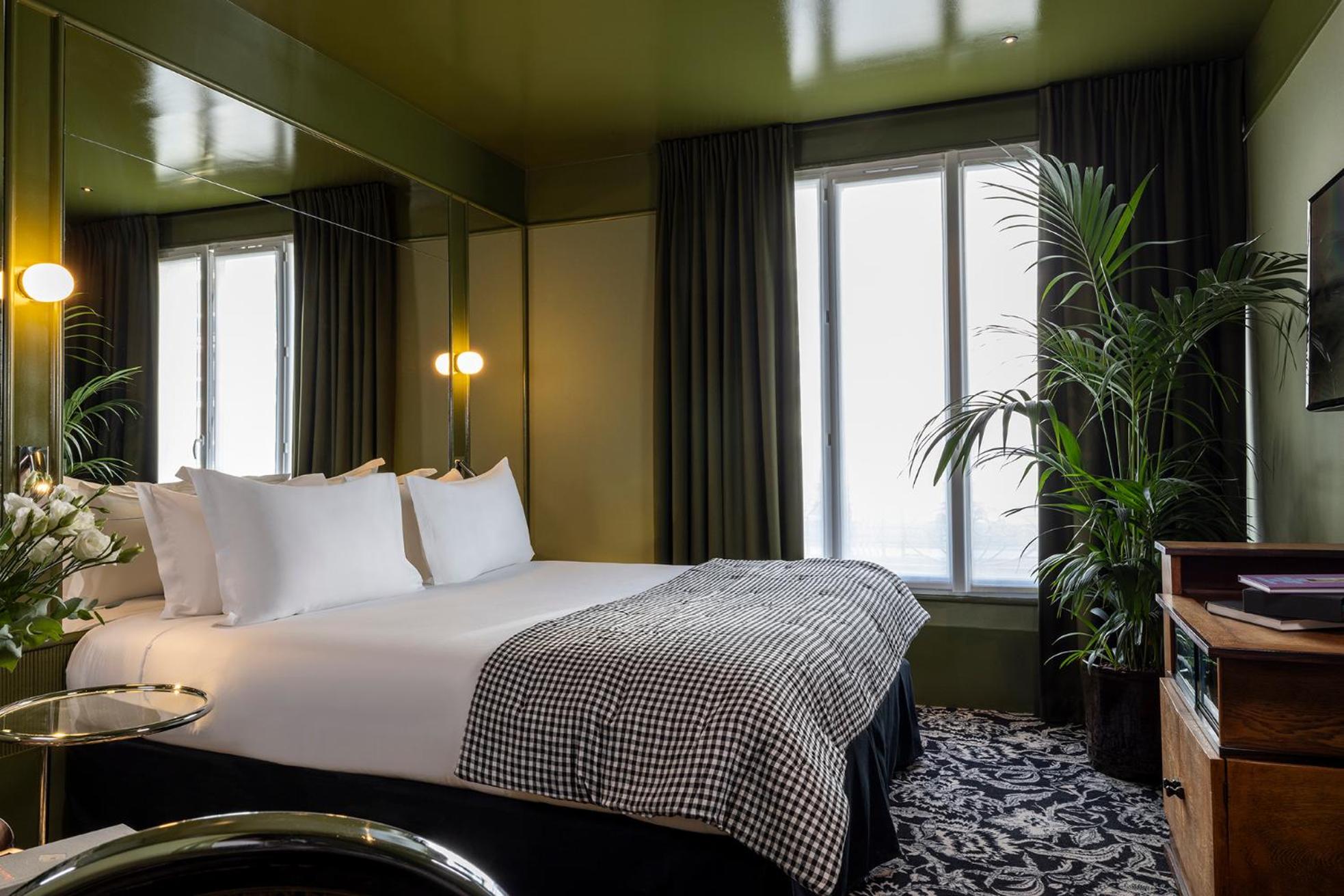 Prestige Room