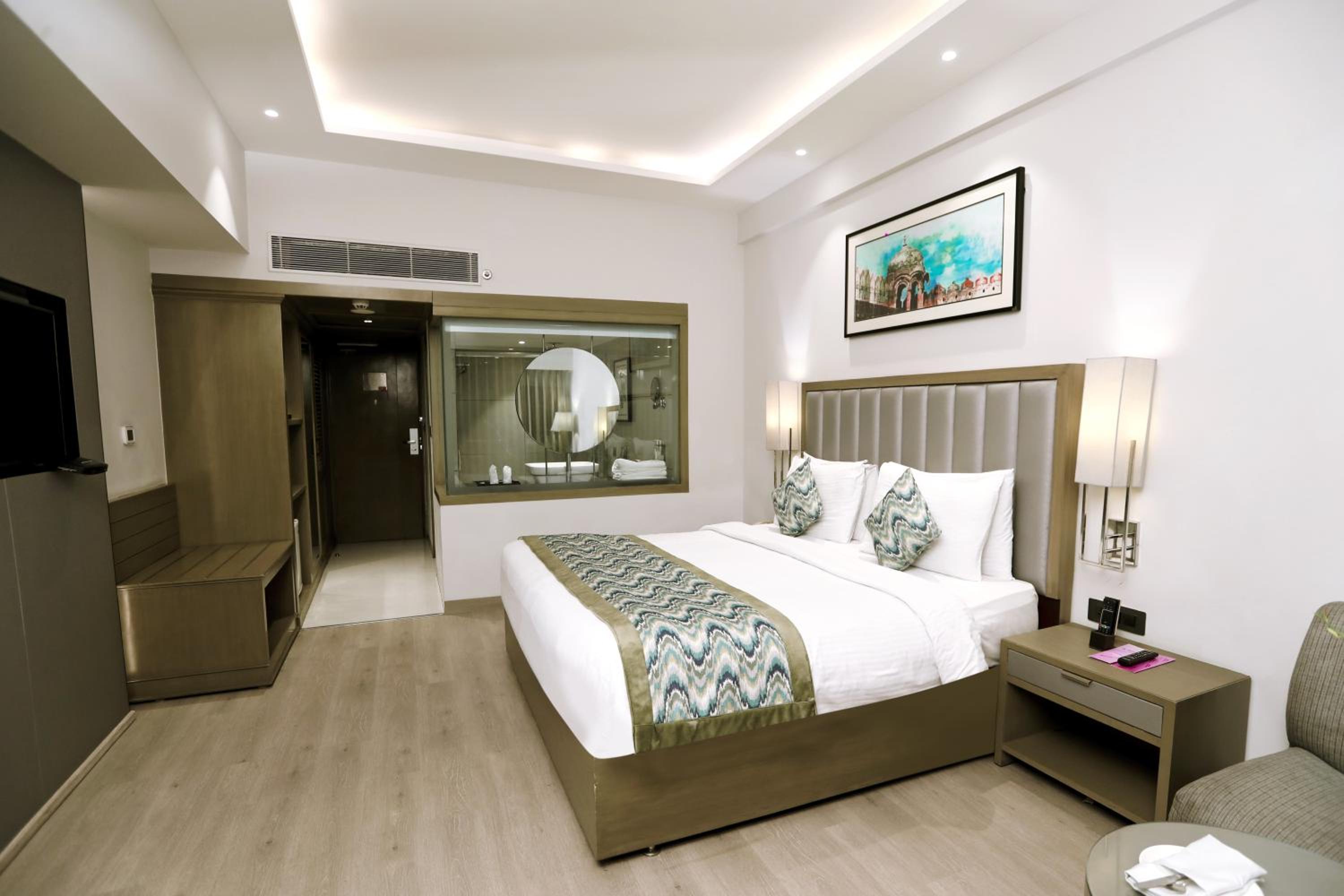 Executive Double Room - Enjoy Happy Hour 1+1 mocktail Timing - 11 am - 7 Pm photo 1