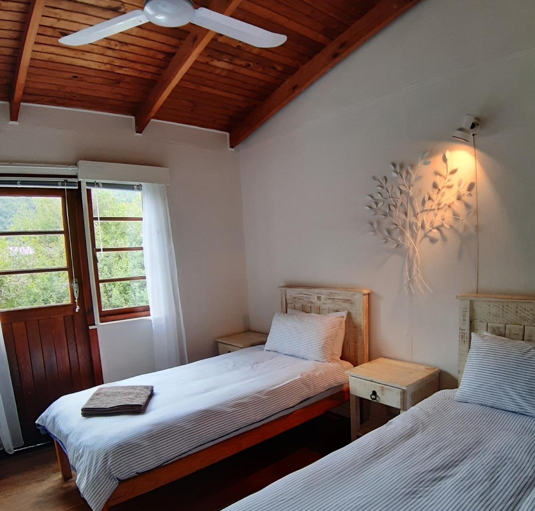 Four-Bedroom House photo 3